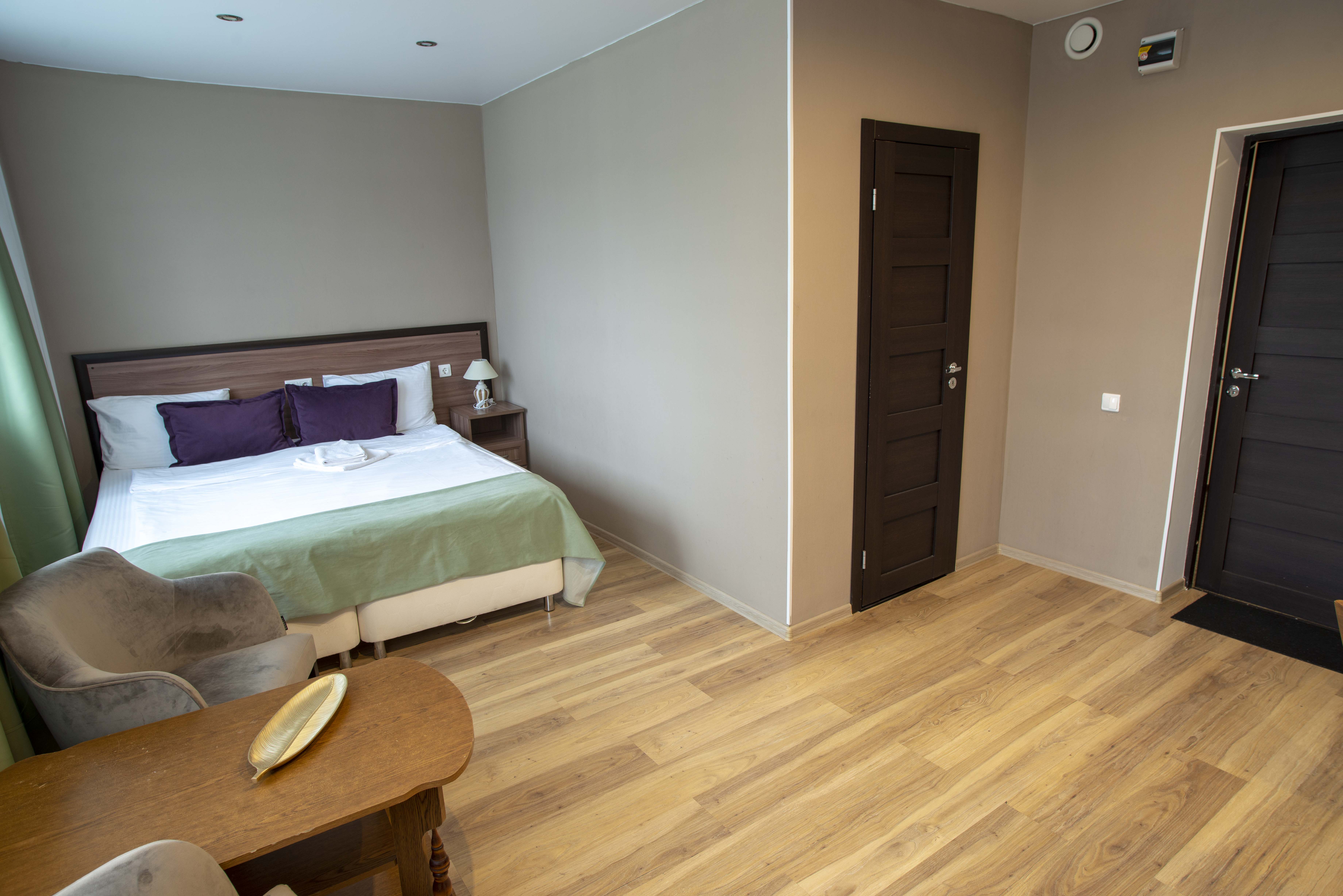 Улучшенный двухместный номер с 1 кроватью