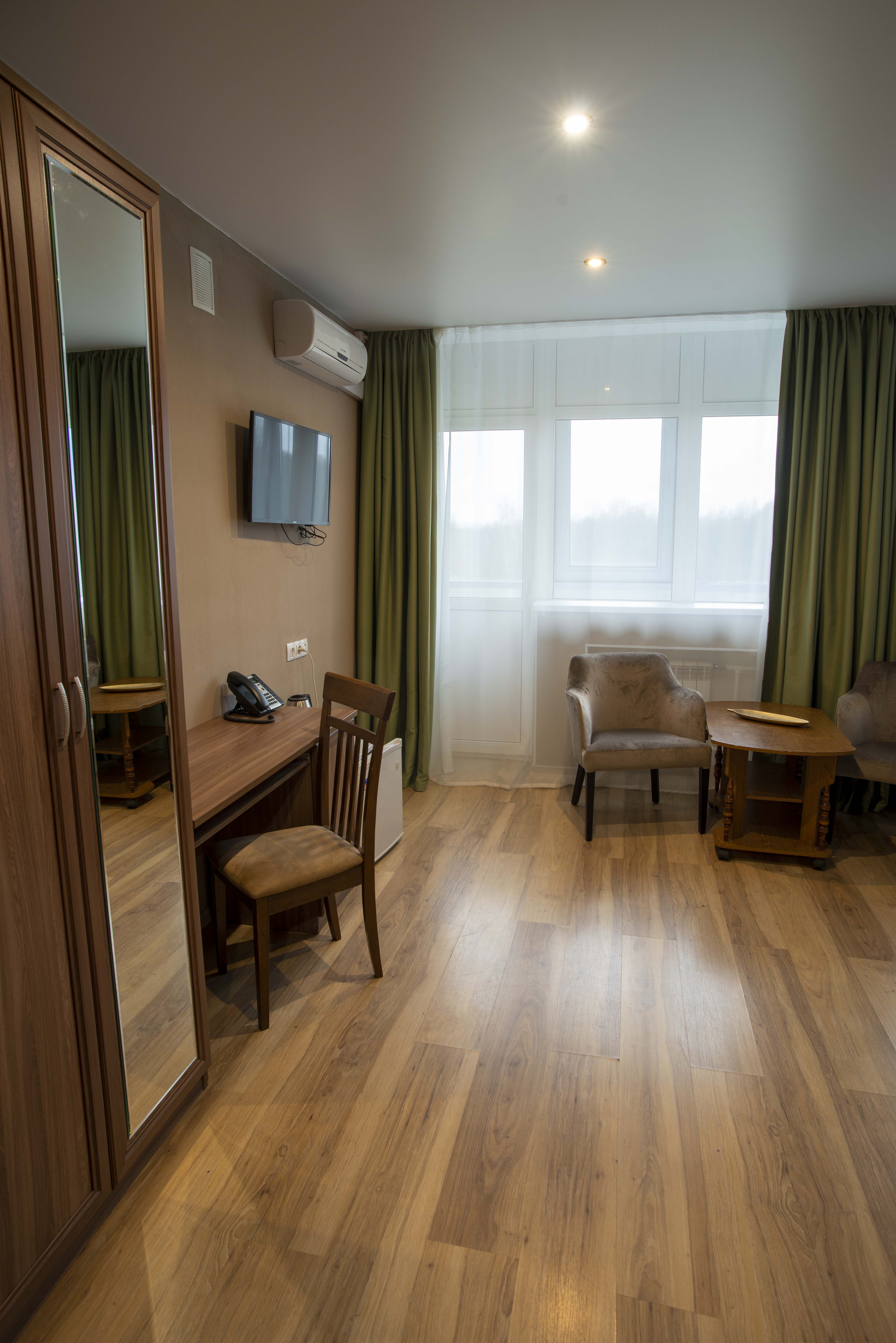 Улучшенный двухместный номер с 1 кроватью