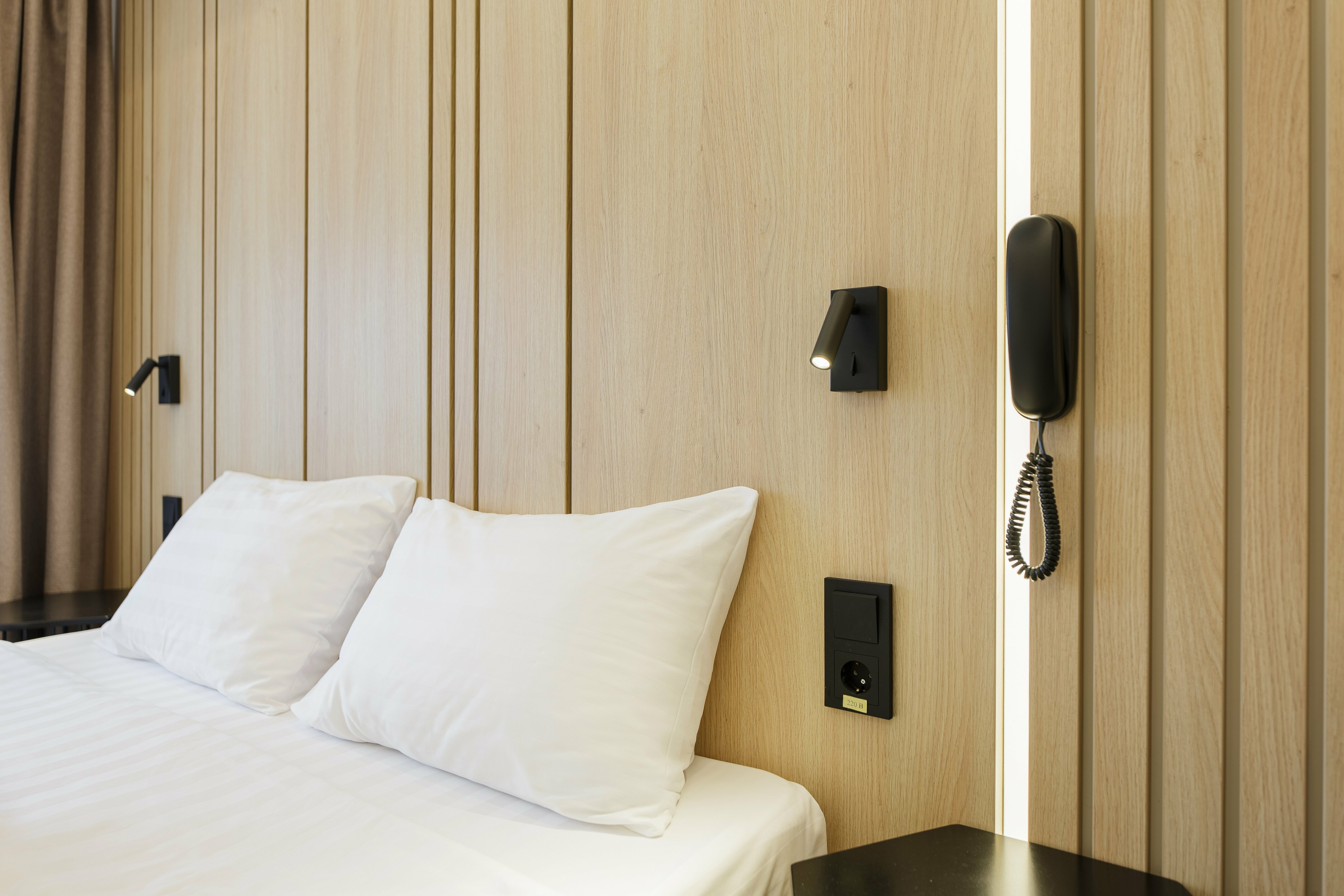 Standart + EXB с балконом с видом на бассейн