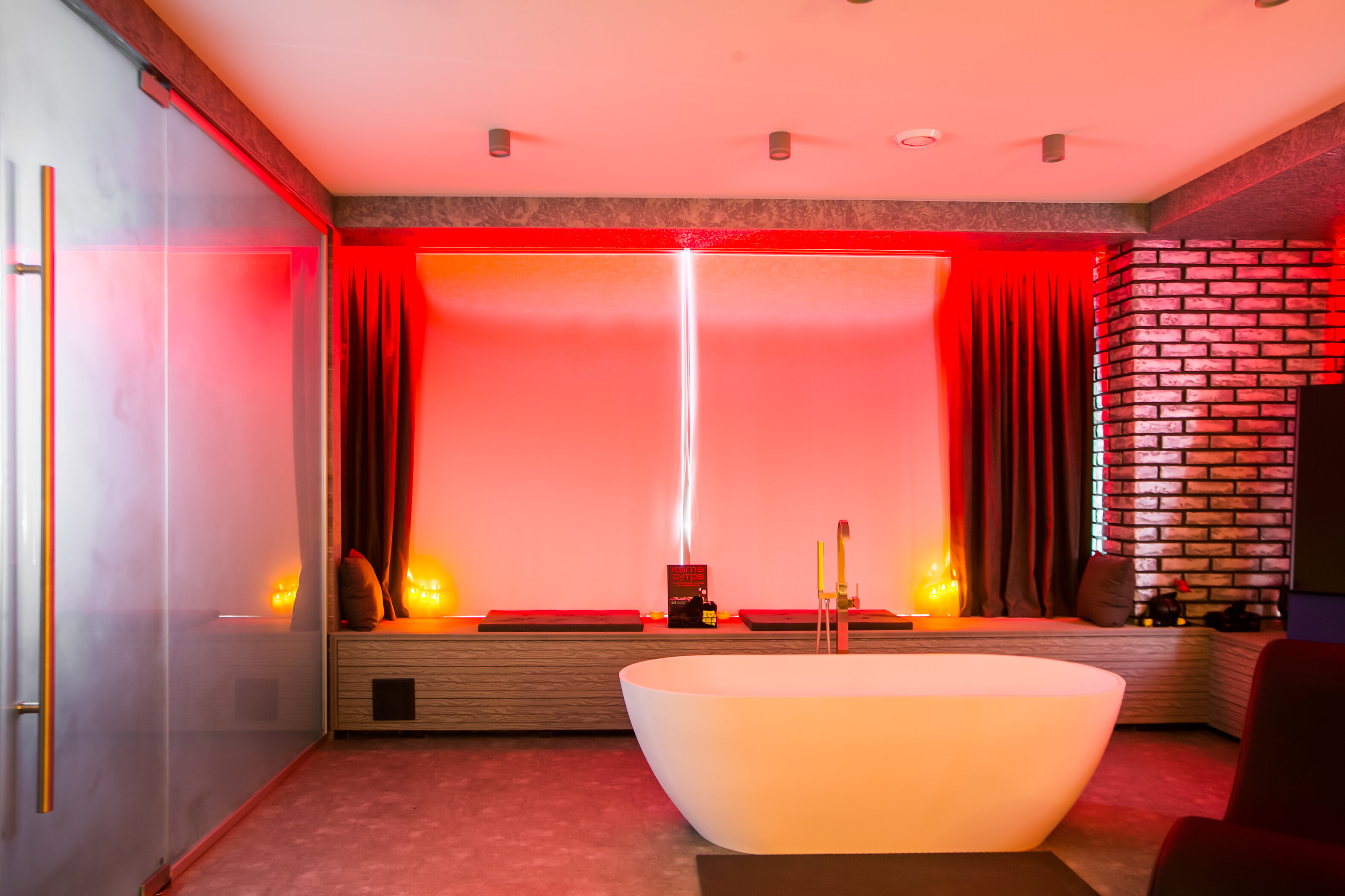 Люкс с кроватью размера «king-size»