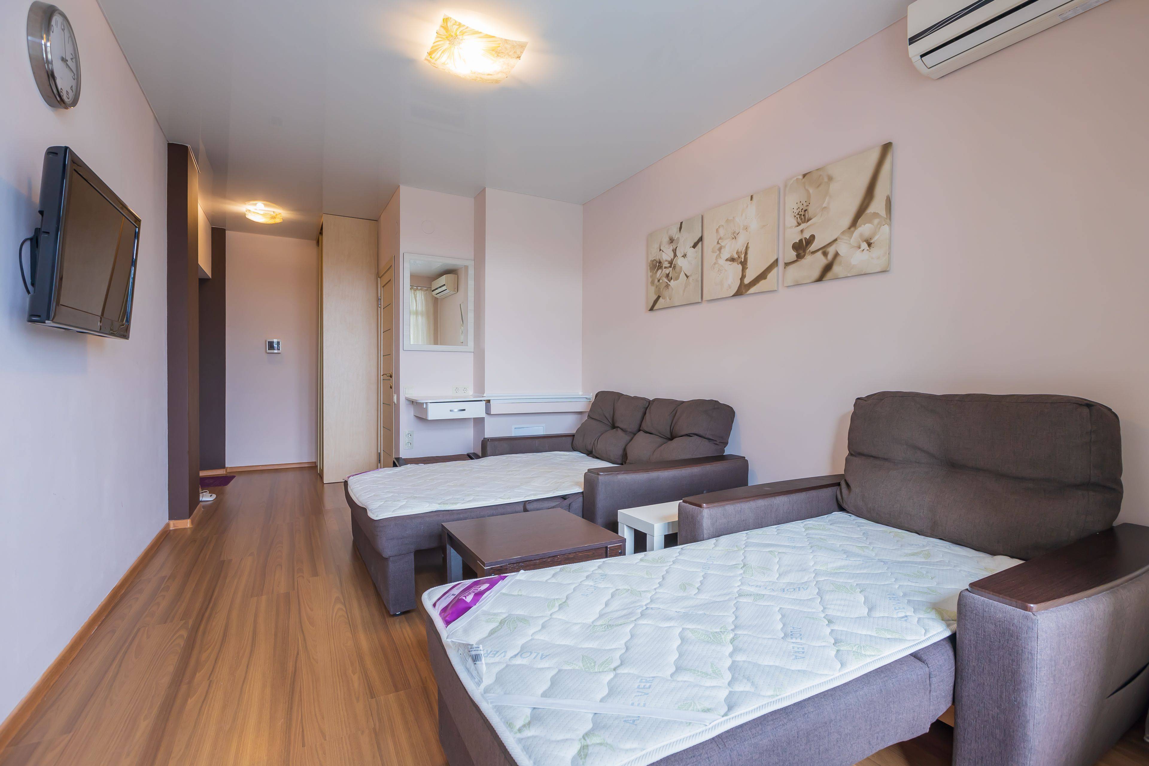 Двухместный номер с 1 кроватью и видом на бассейн