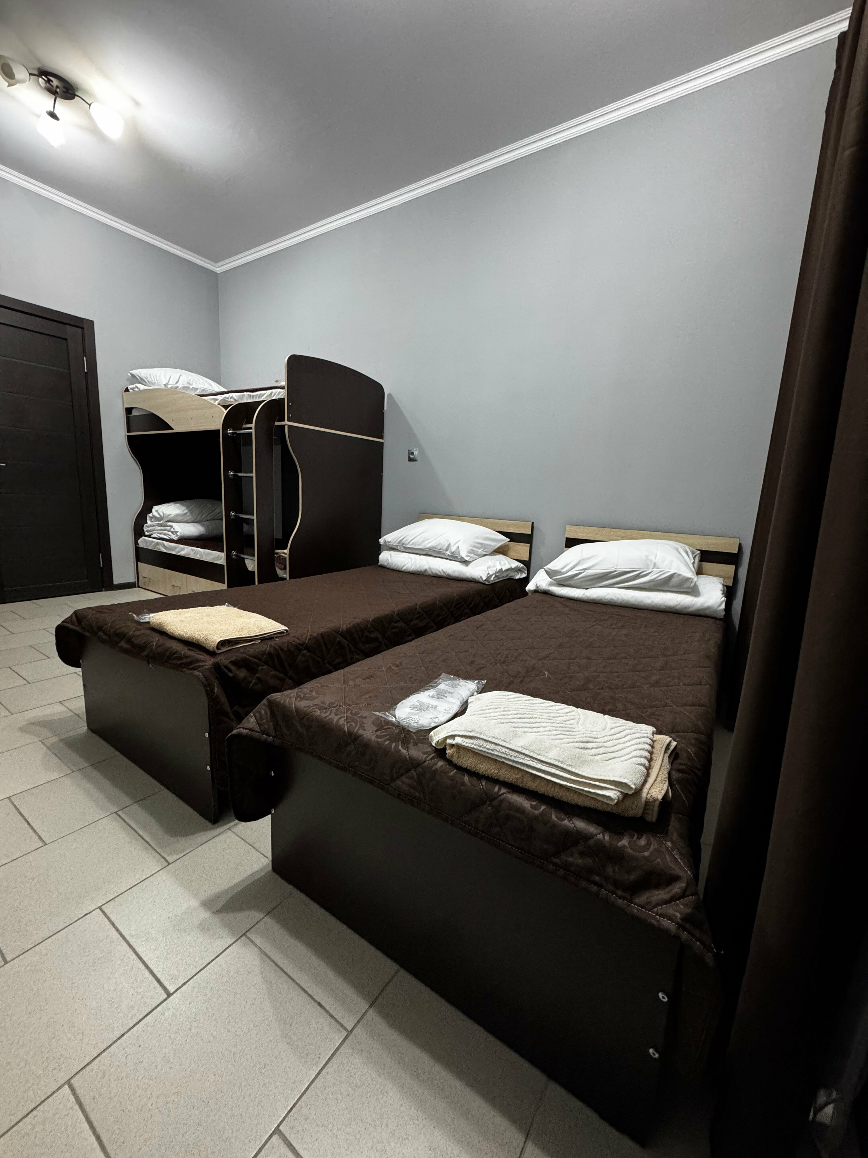 Четырехместный номер с удобствами