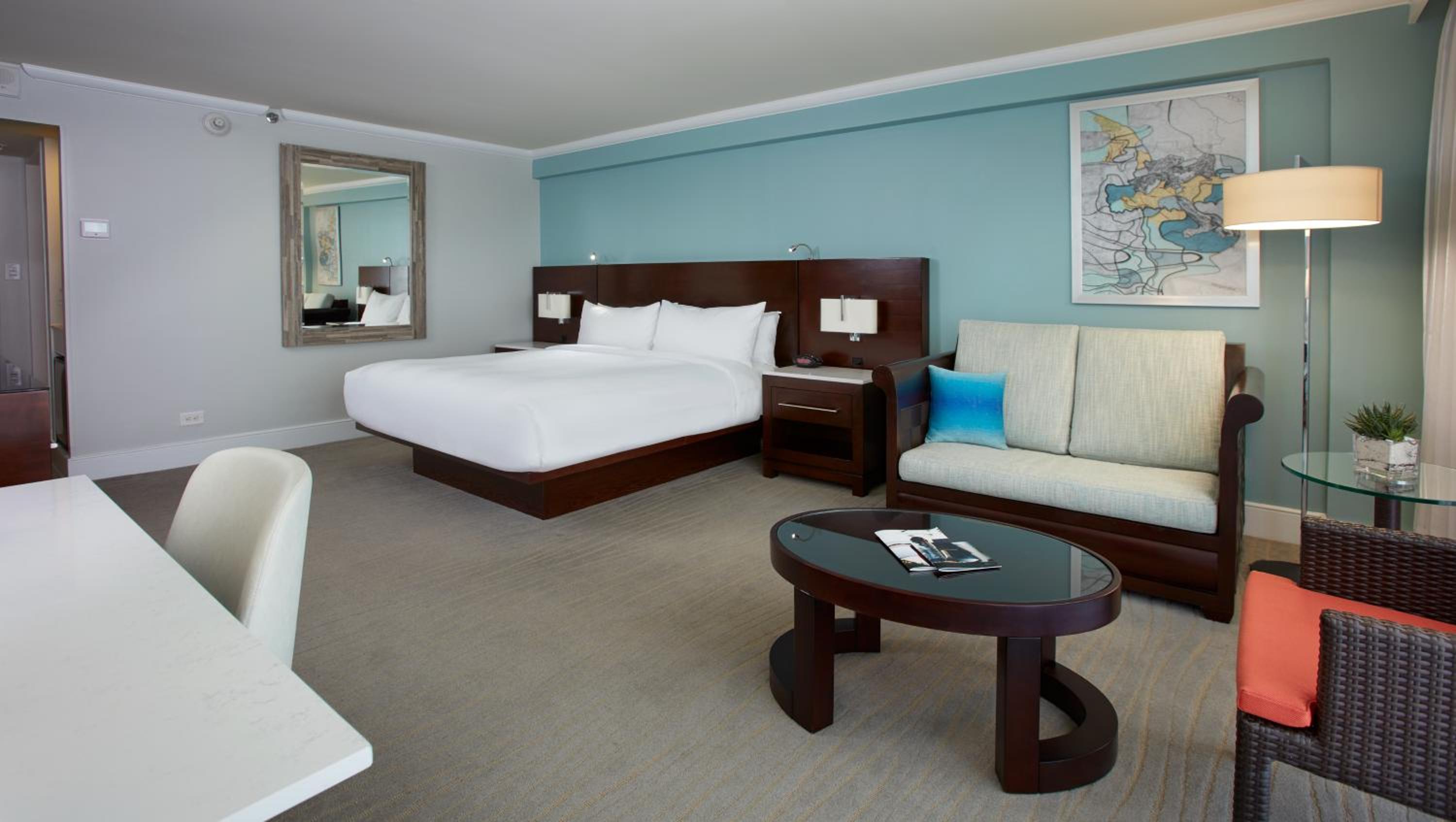 Limited View, King Bed