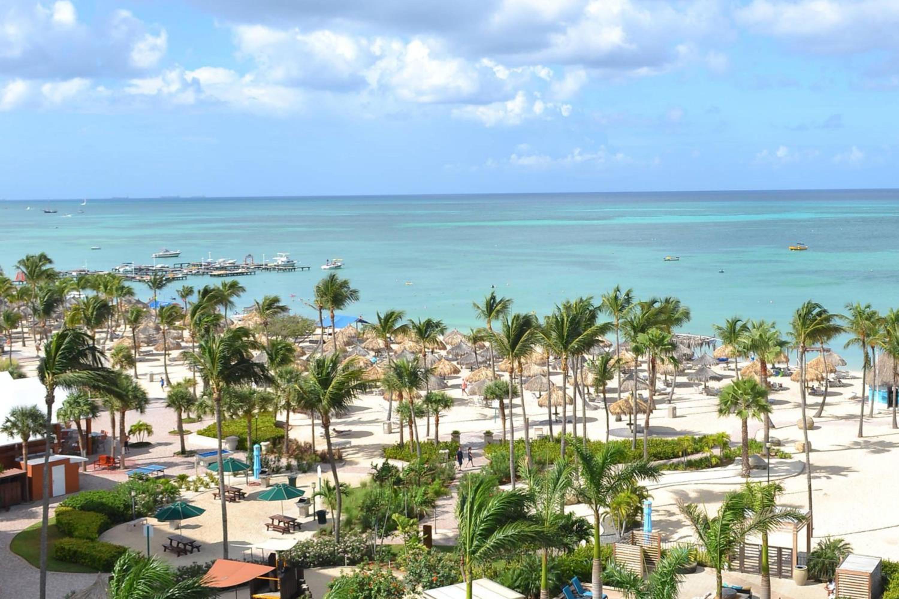 Tradewinds Deluxe View, Club Level, 2 Queen Beds
