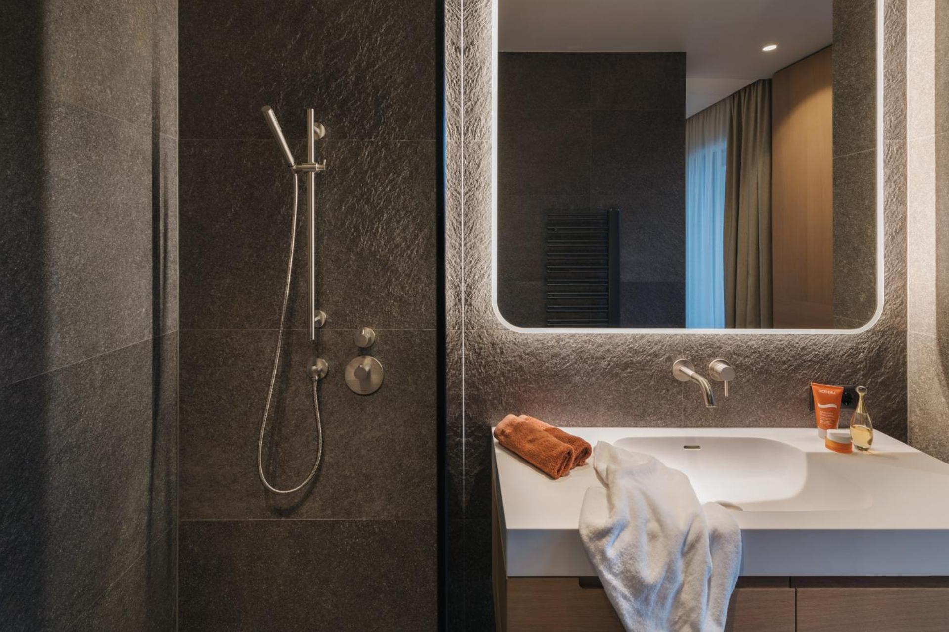 Penthouse Suite