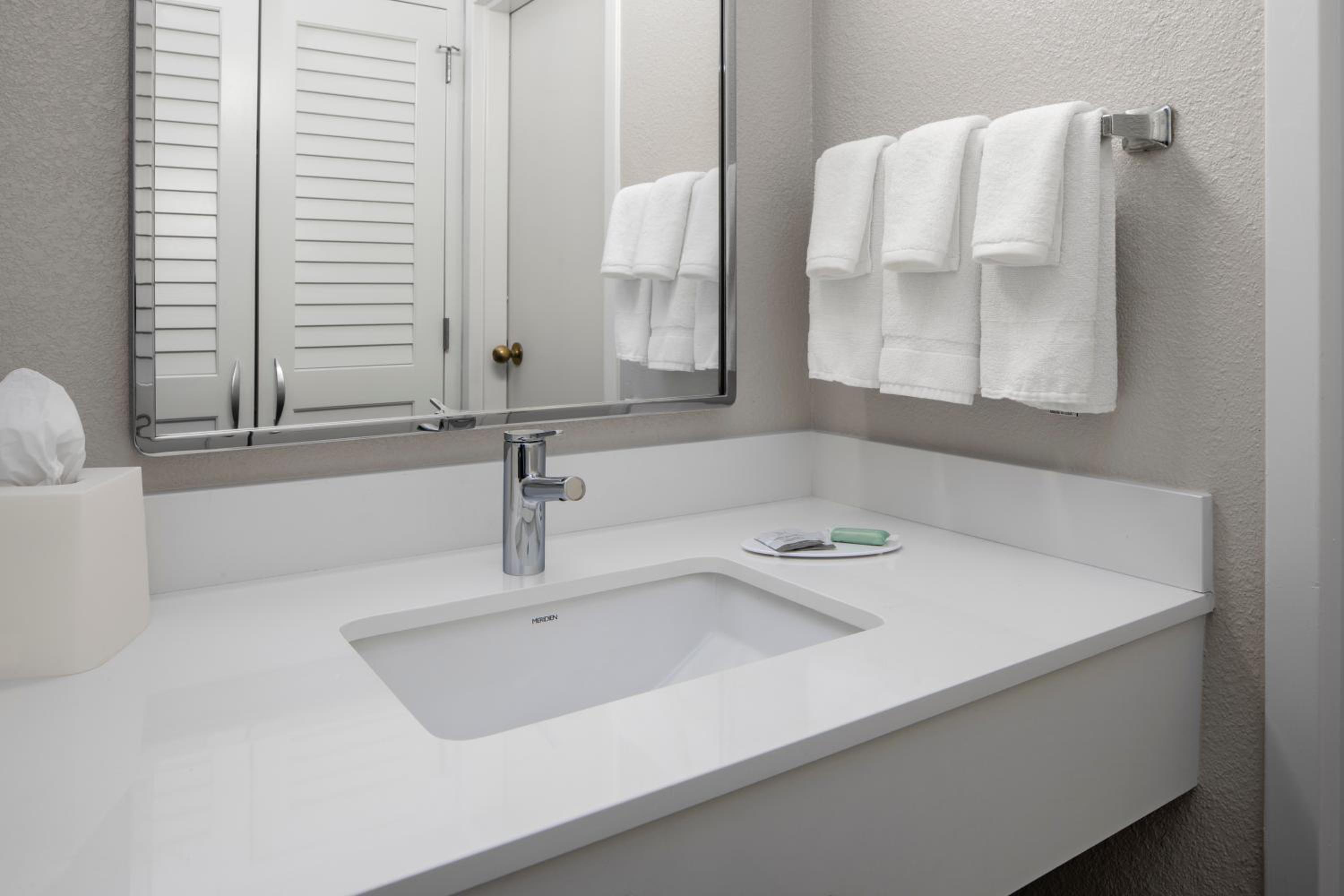  One bedroom King Suite with Sofa Bed 