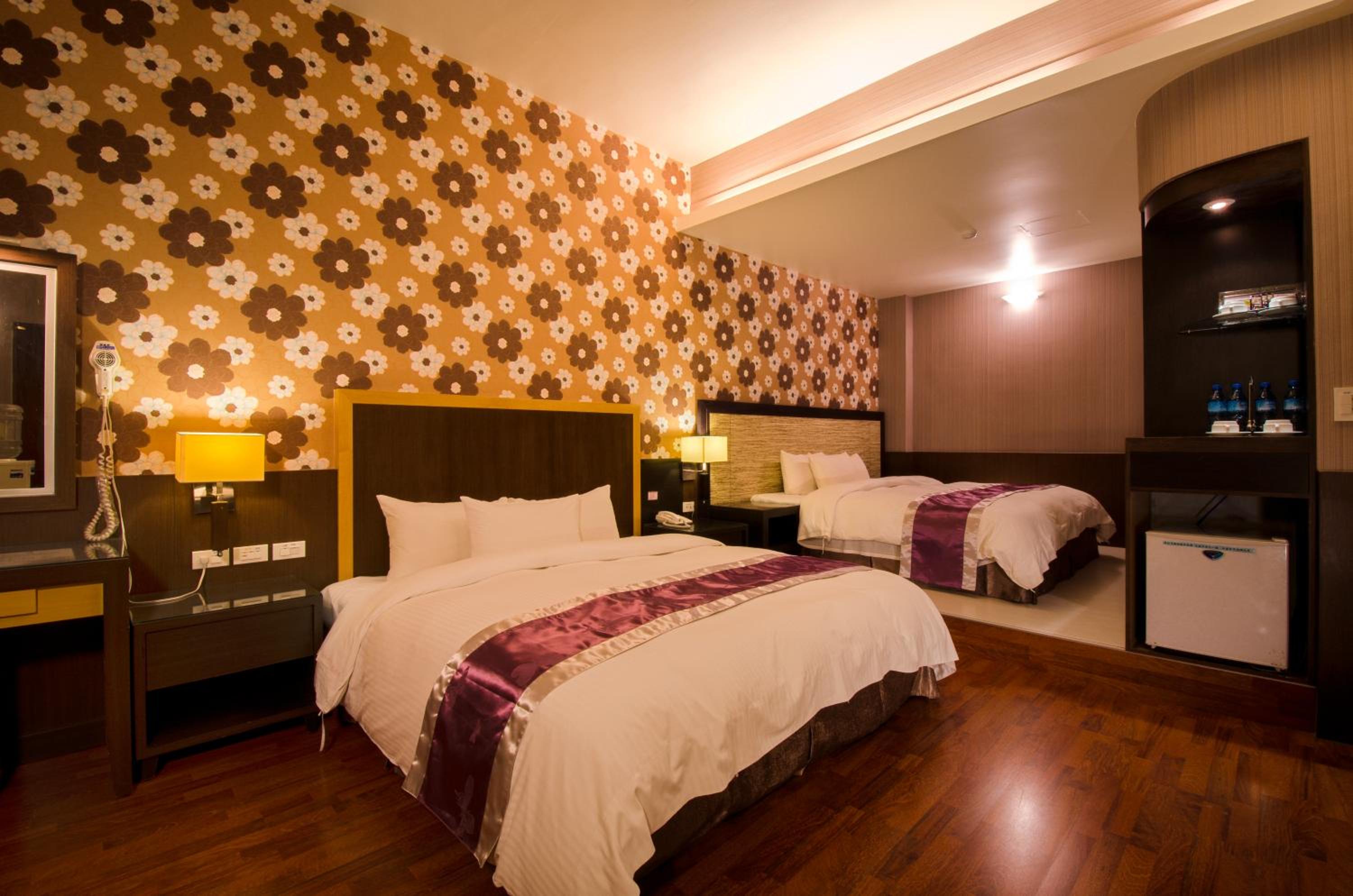 Deluxe Quadruple Room