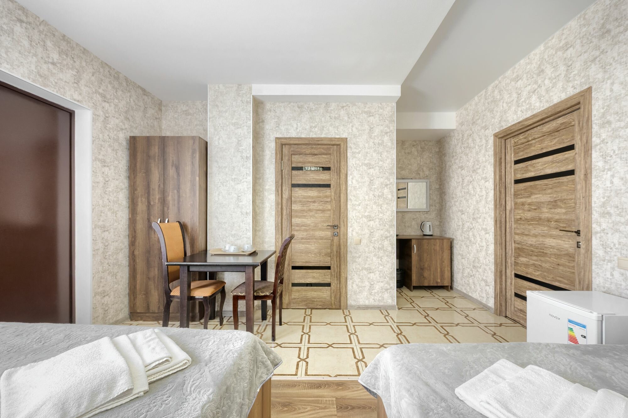 Эконом с двумя двуспальными кроватями