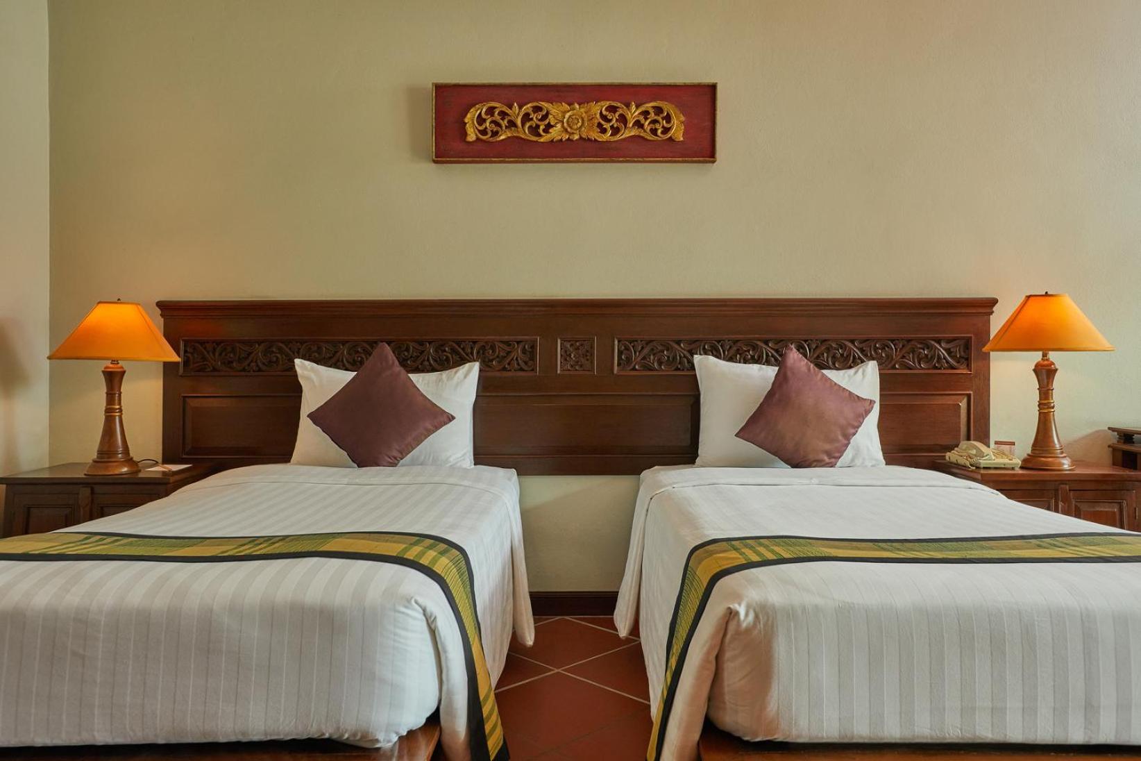 Deluxe Double or Twin Room with Pool Access