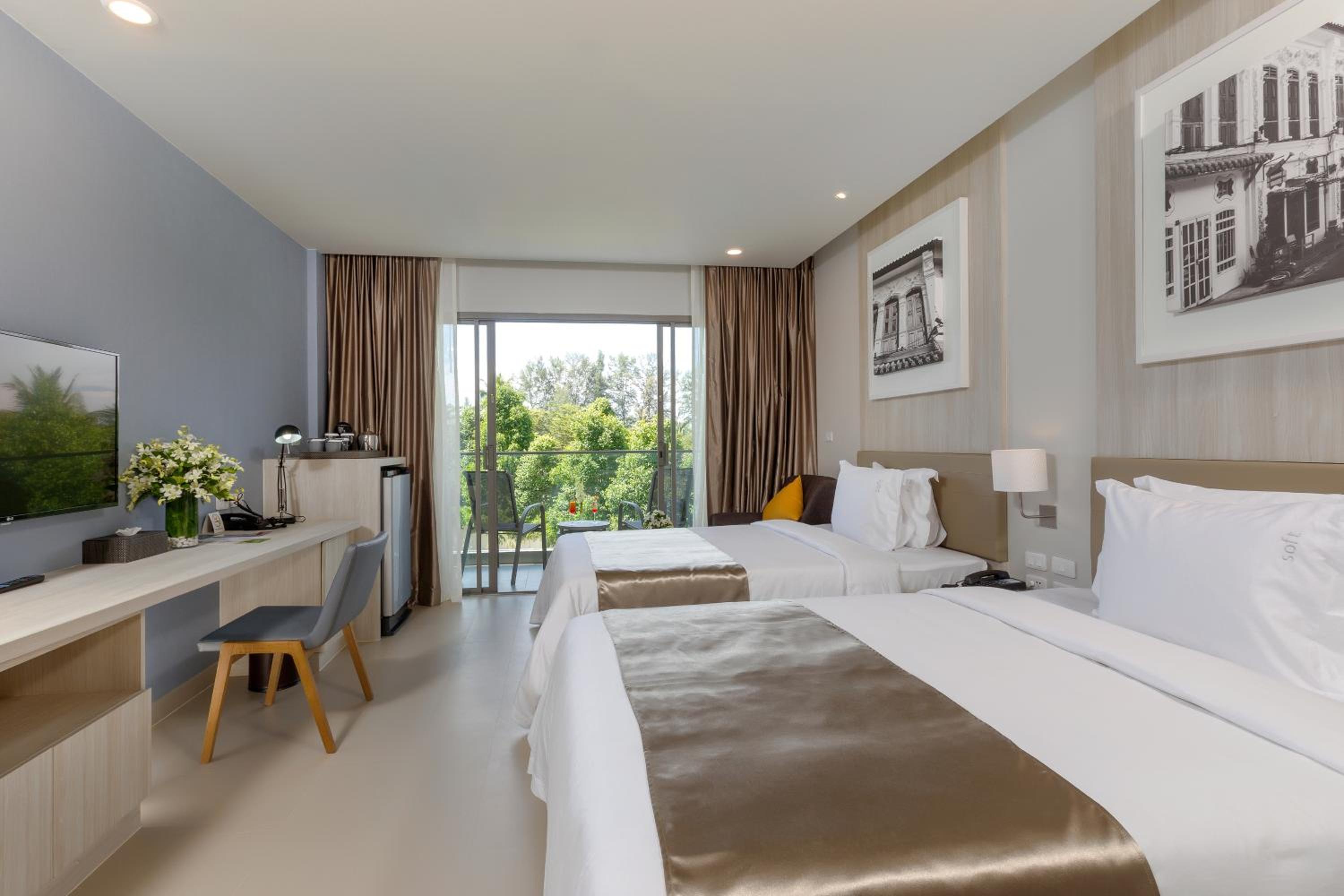 Deluxe Double or Twin Room - Beach Wing