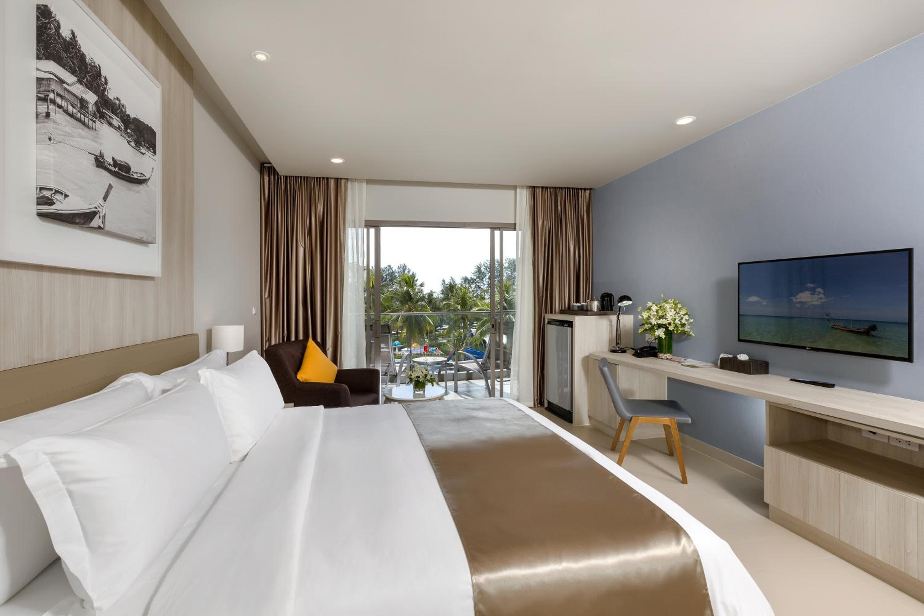Deluxe Double or Twin Room - Family Wing