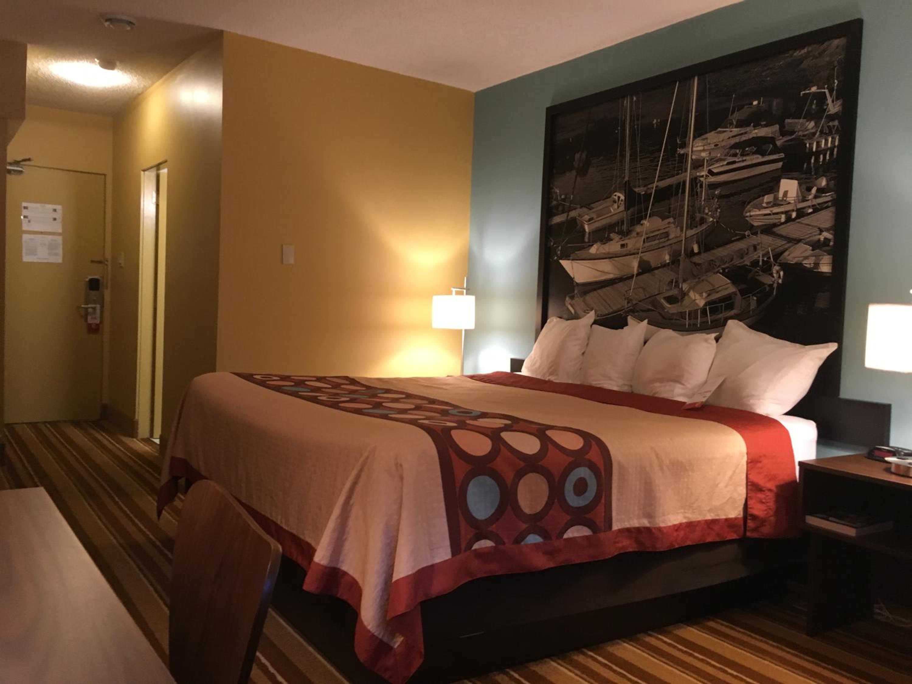 King Room - Ground Floor/Non-Smoking
