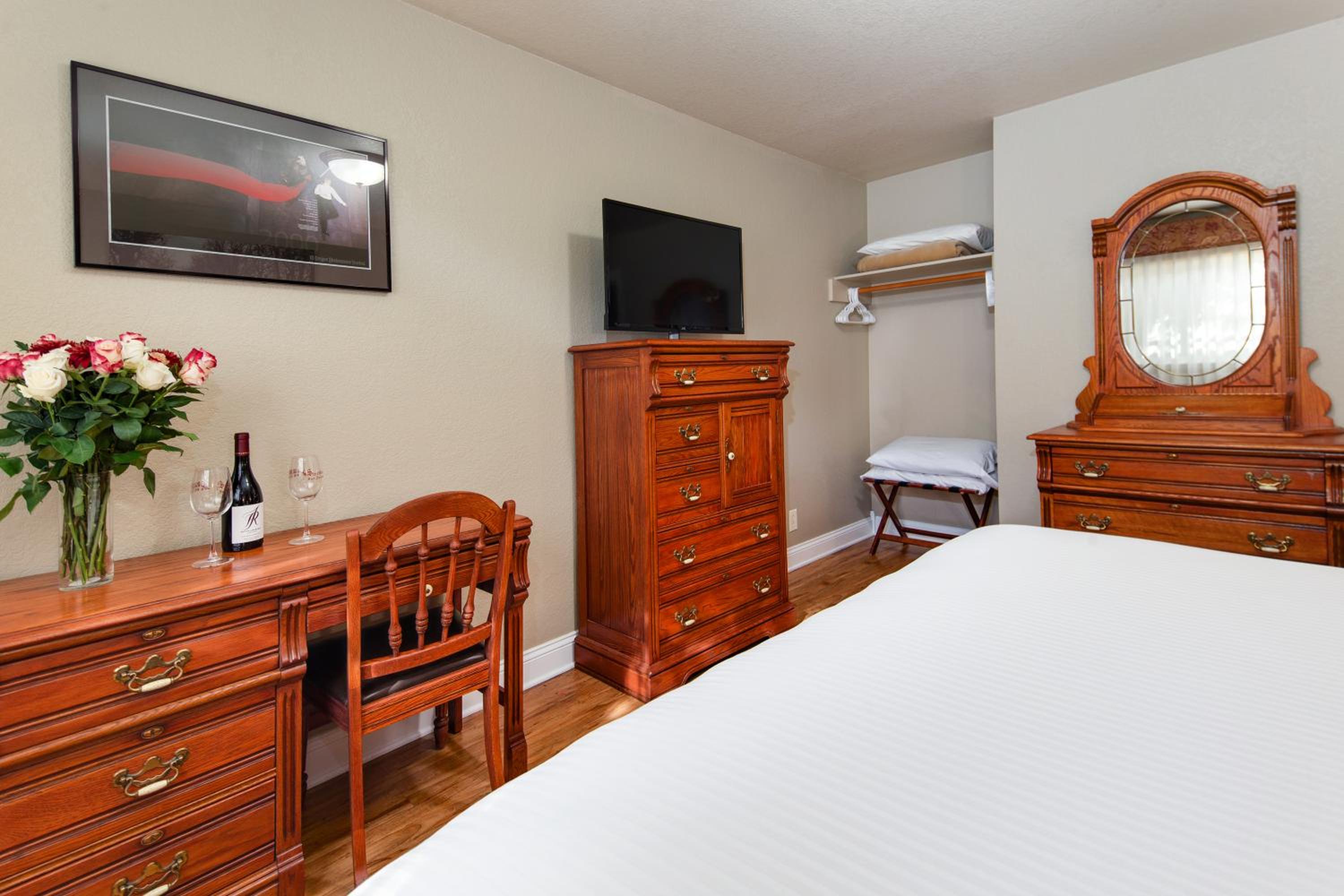 King Suite with Spa Bath