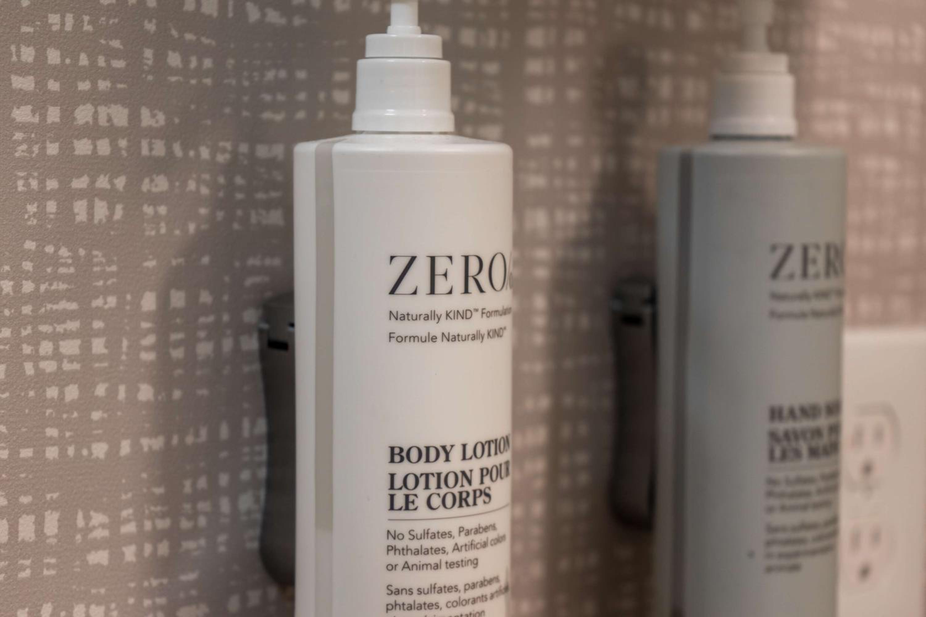 Room with Two Queen Beds - Non-Smoking