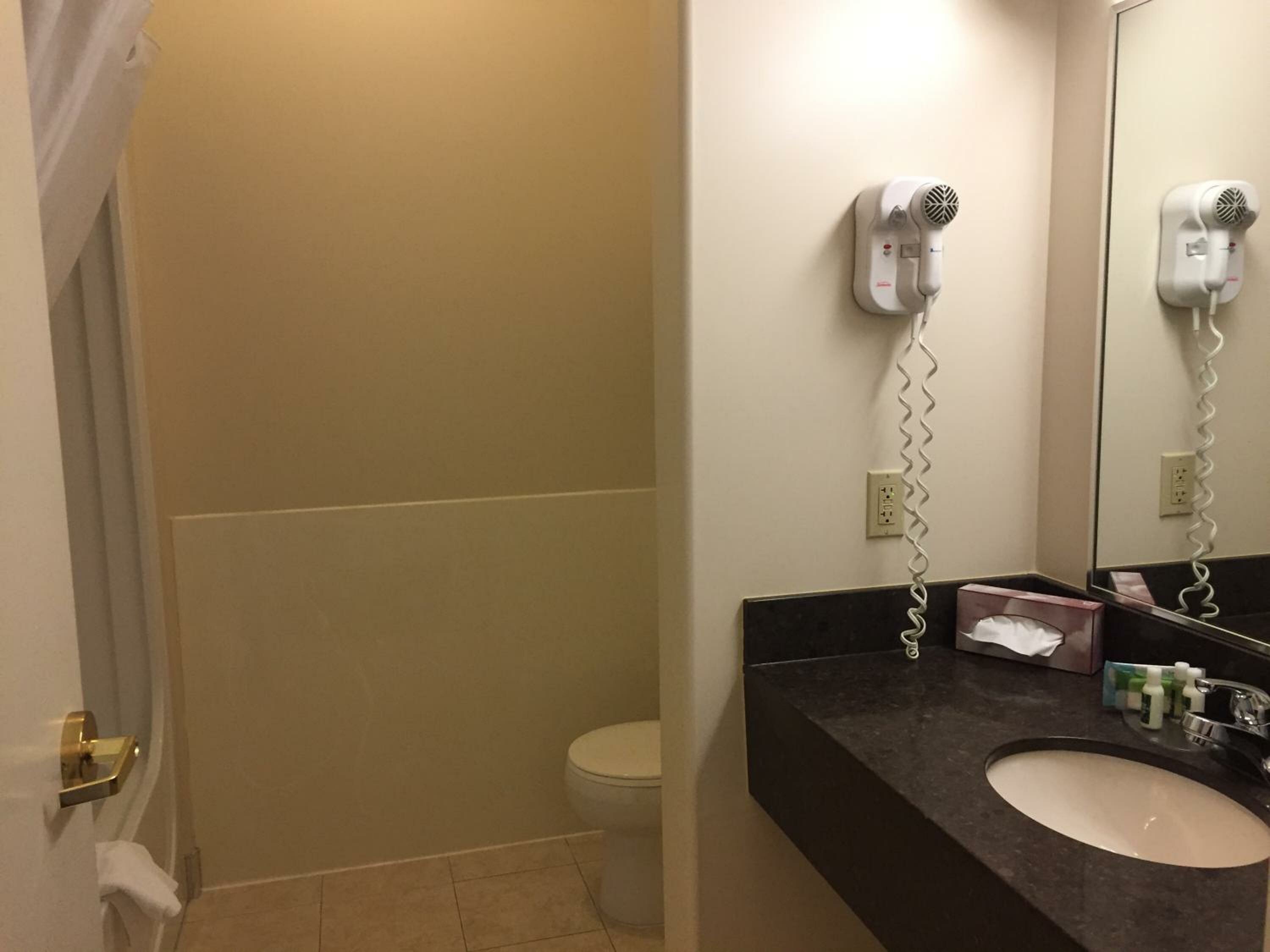 Business Plus King Room - Nonsmoking