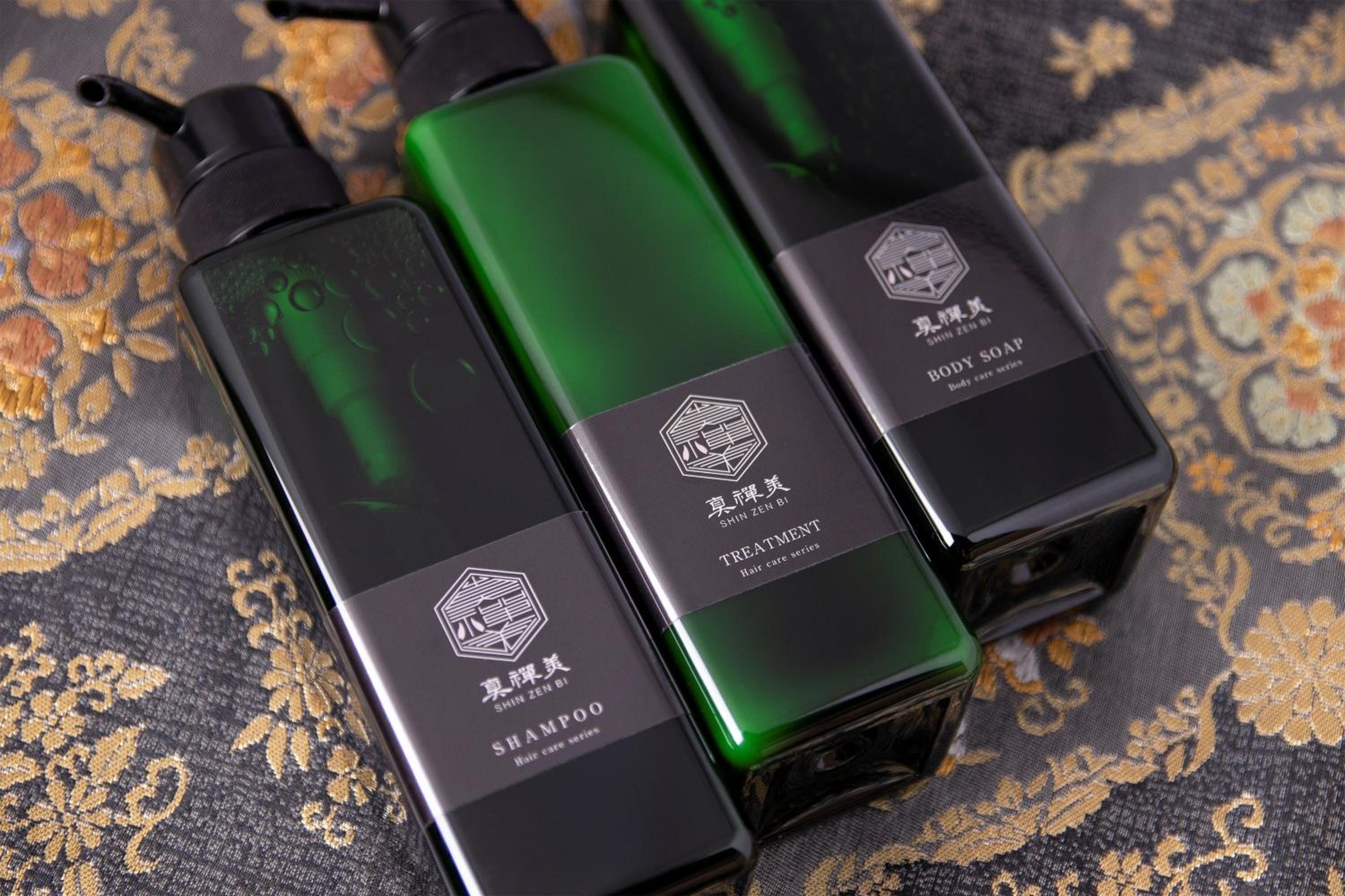 Japanese-Style Standard House Annex with Open Air Bath