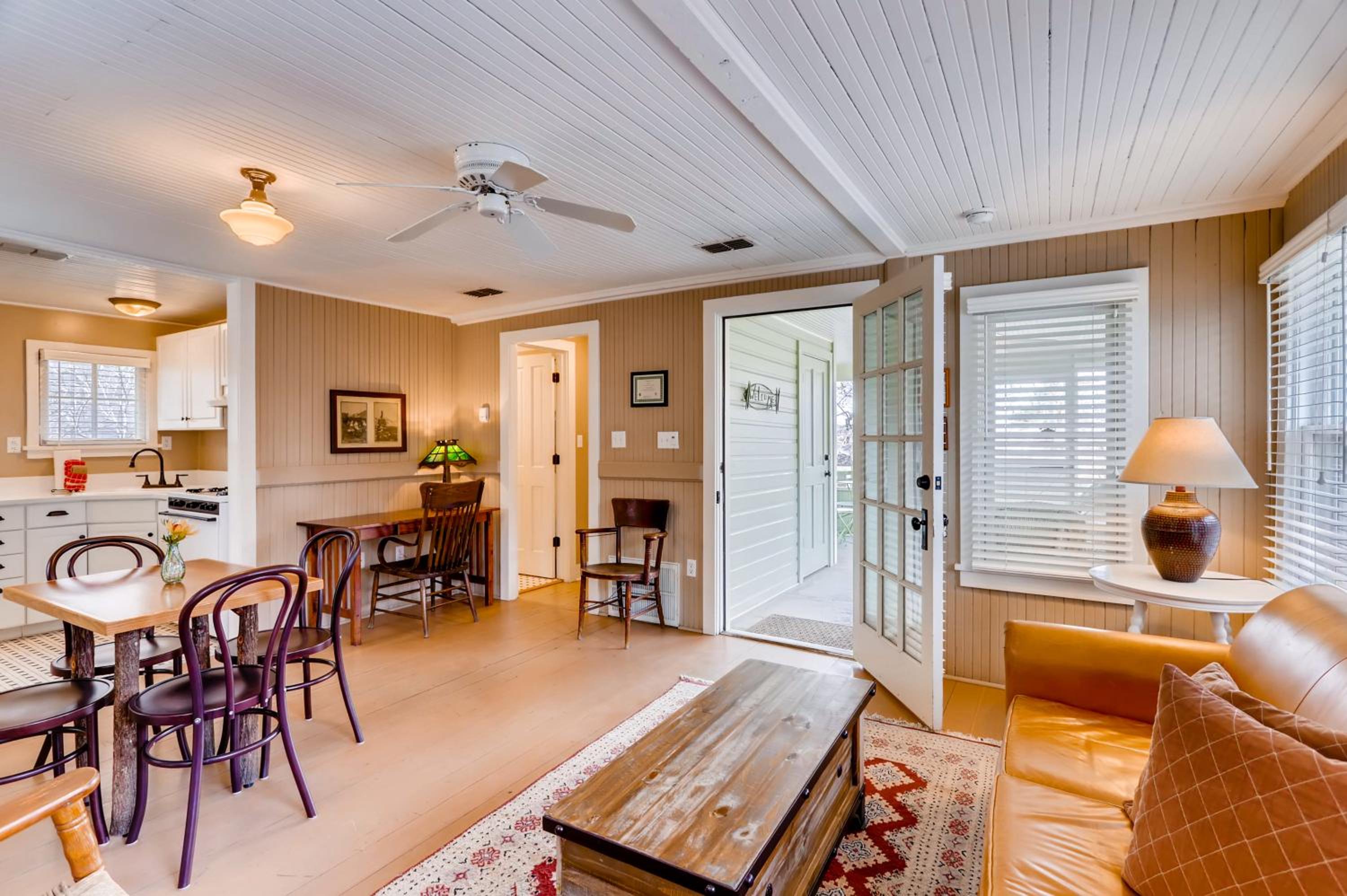 One-Bedroom Cottage