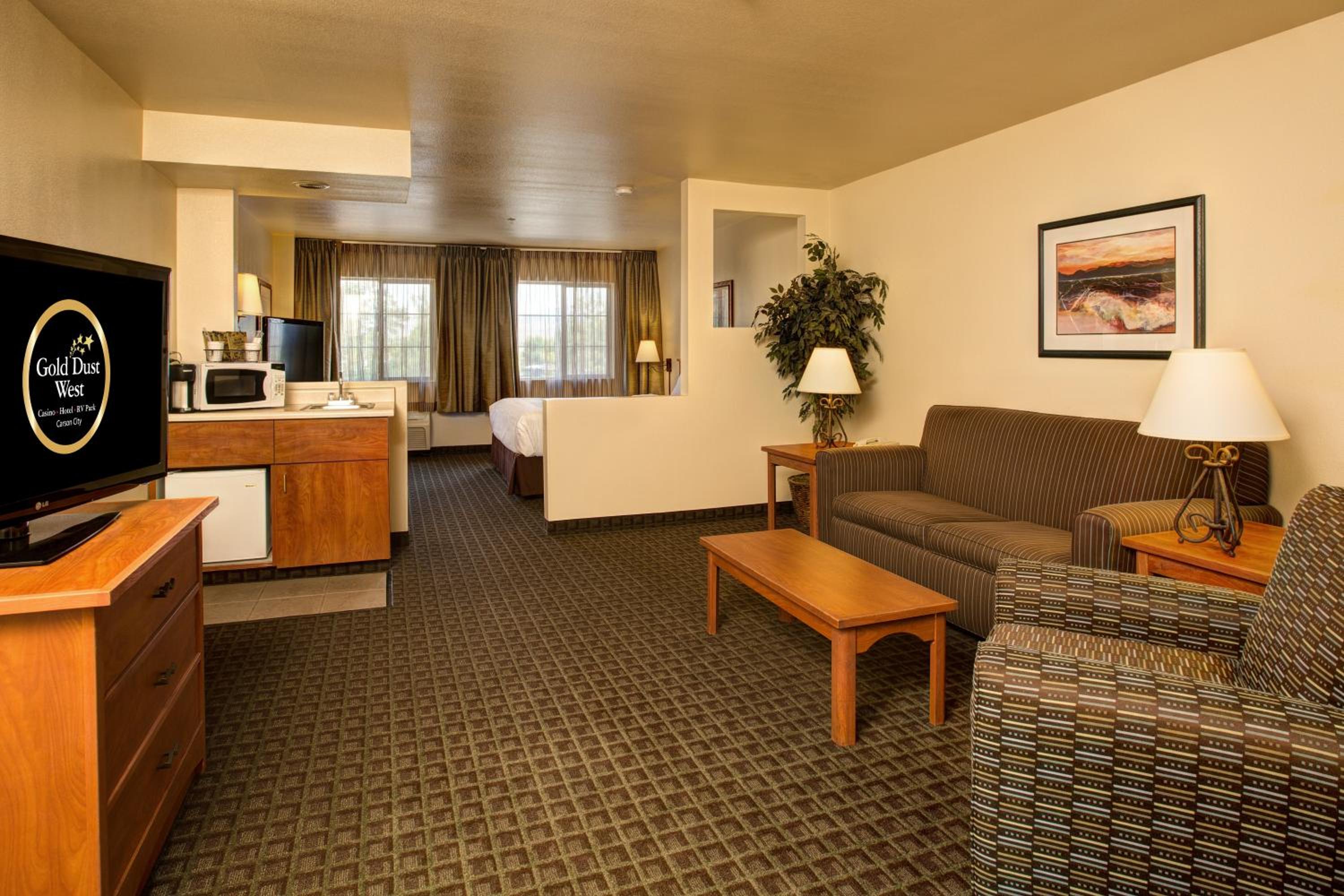 Junior King Suite