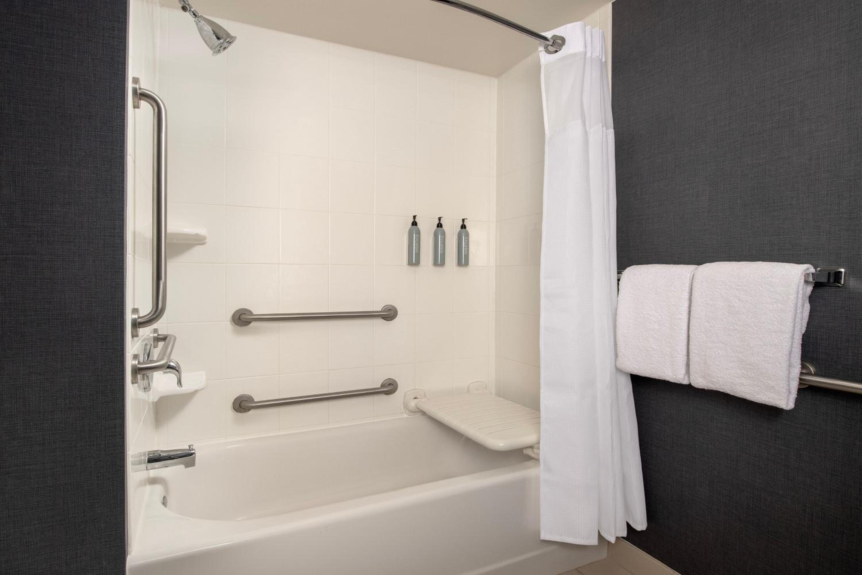 King Studio with Sofa Bed