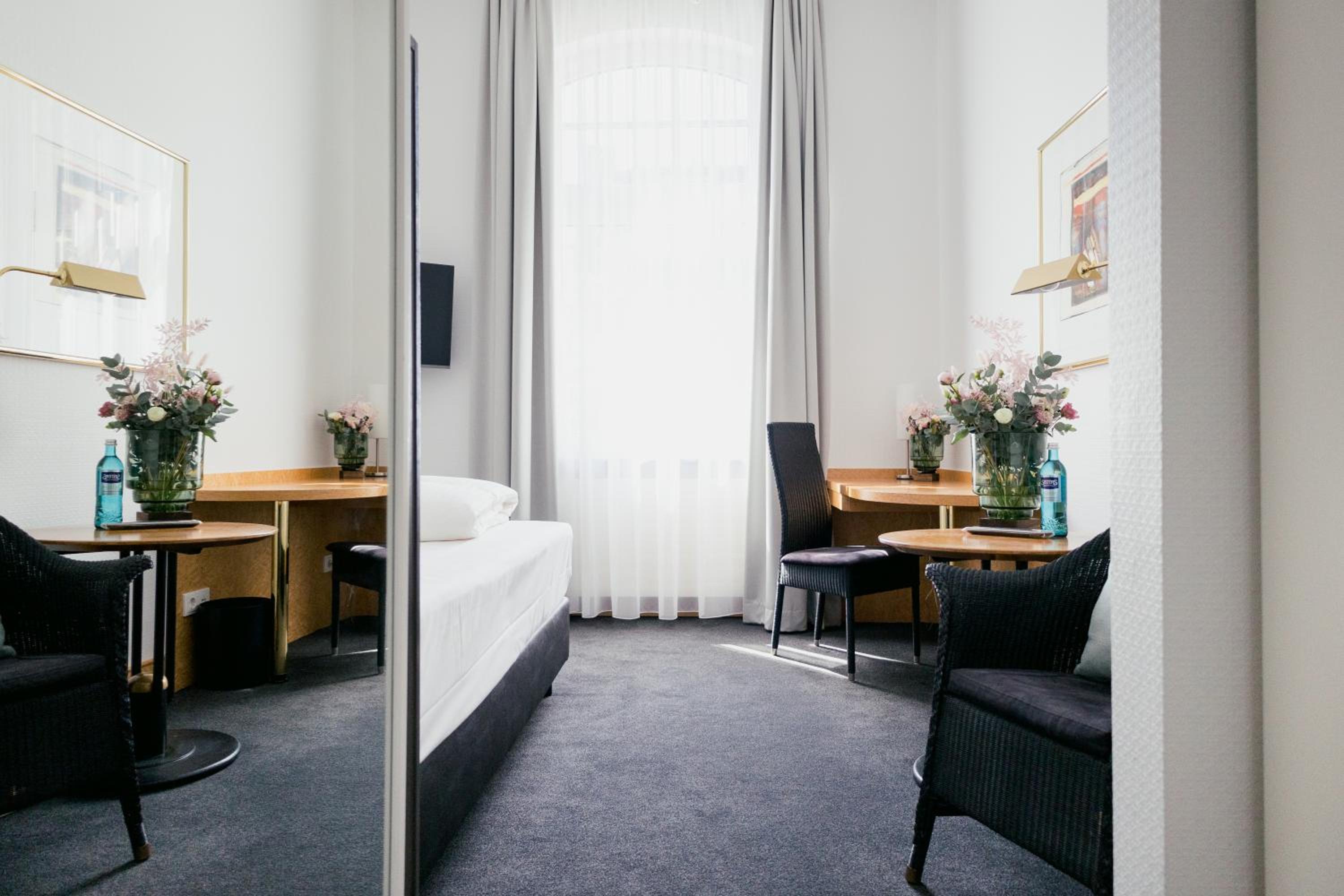 Standard Single Room