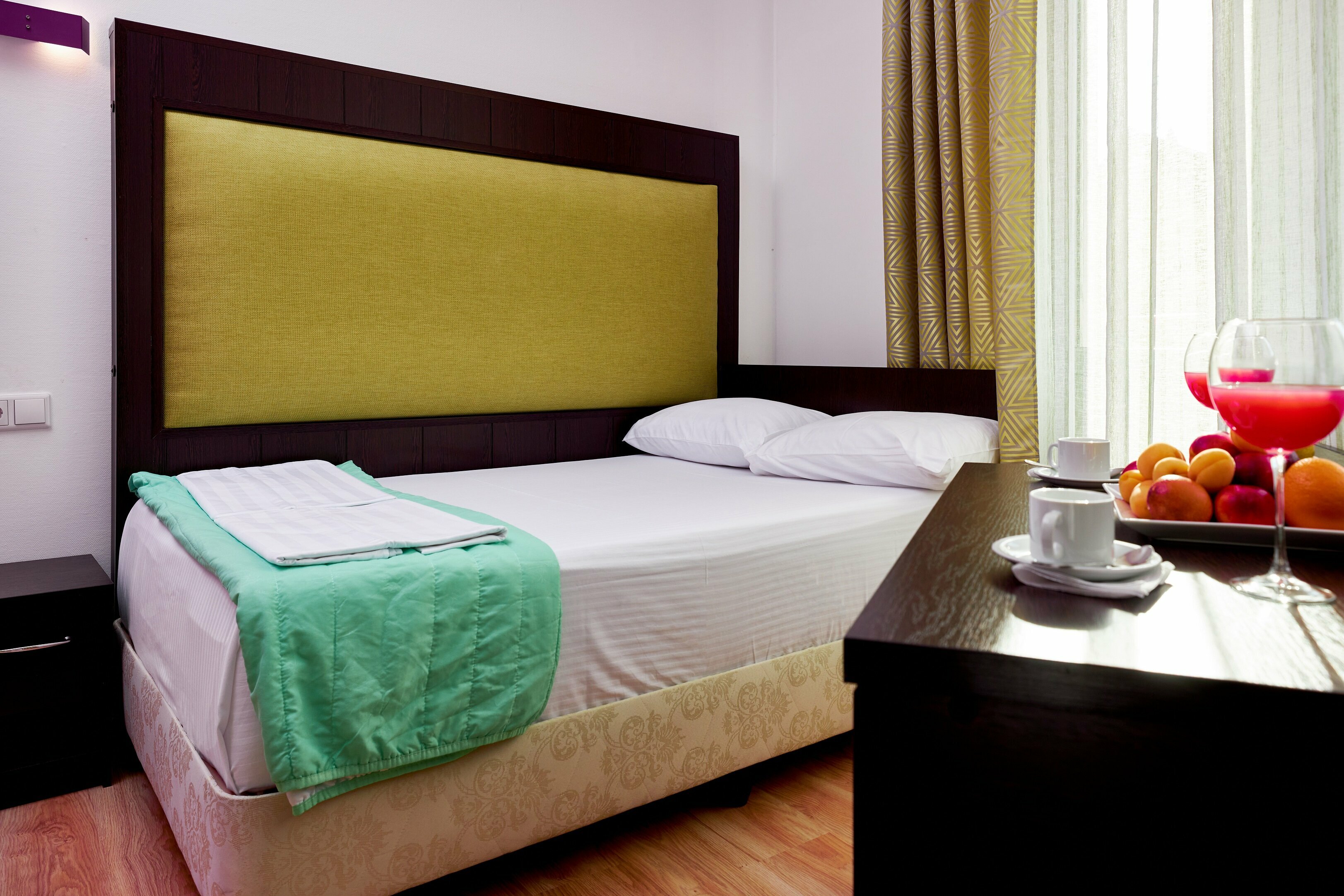 Сингл Делюкс без балкона с видом на сад и горы