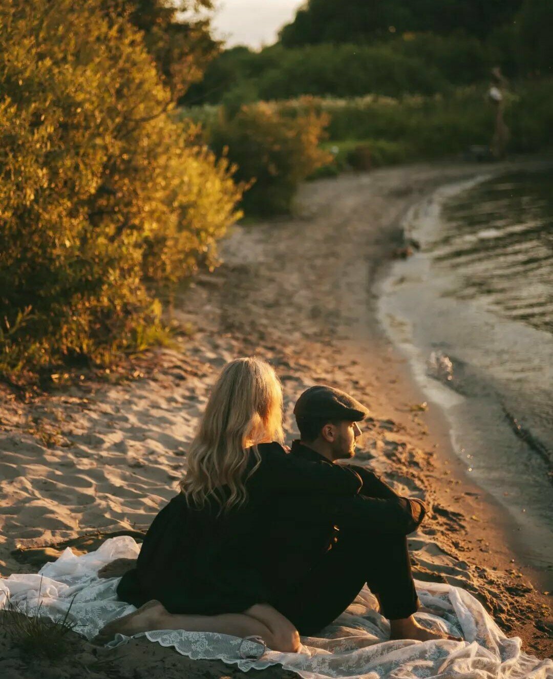 Дом с балконом