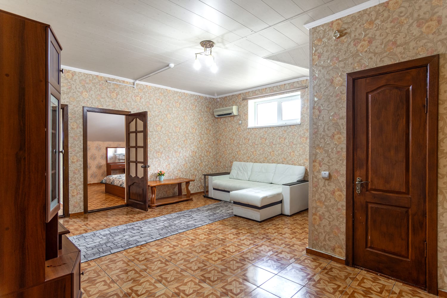 Семейный 3х комнатный мансарда