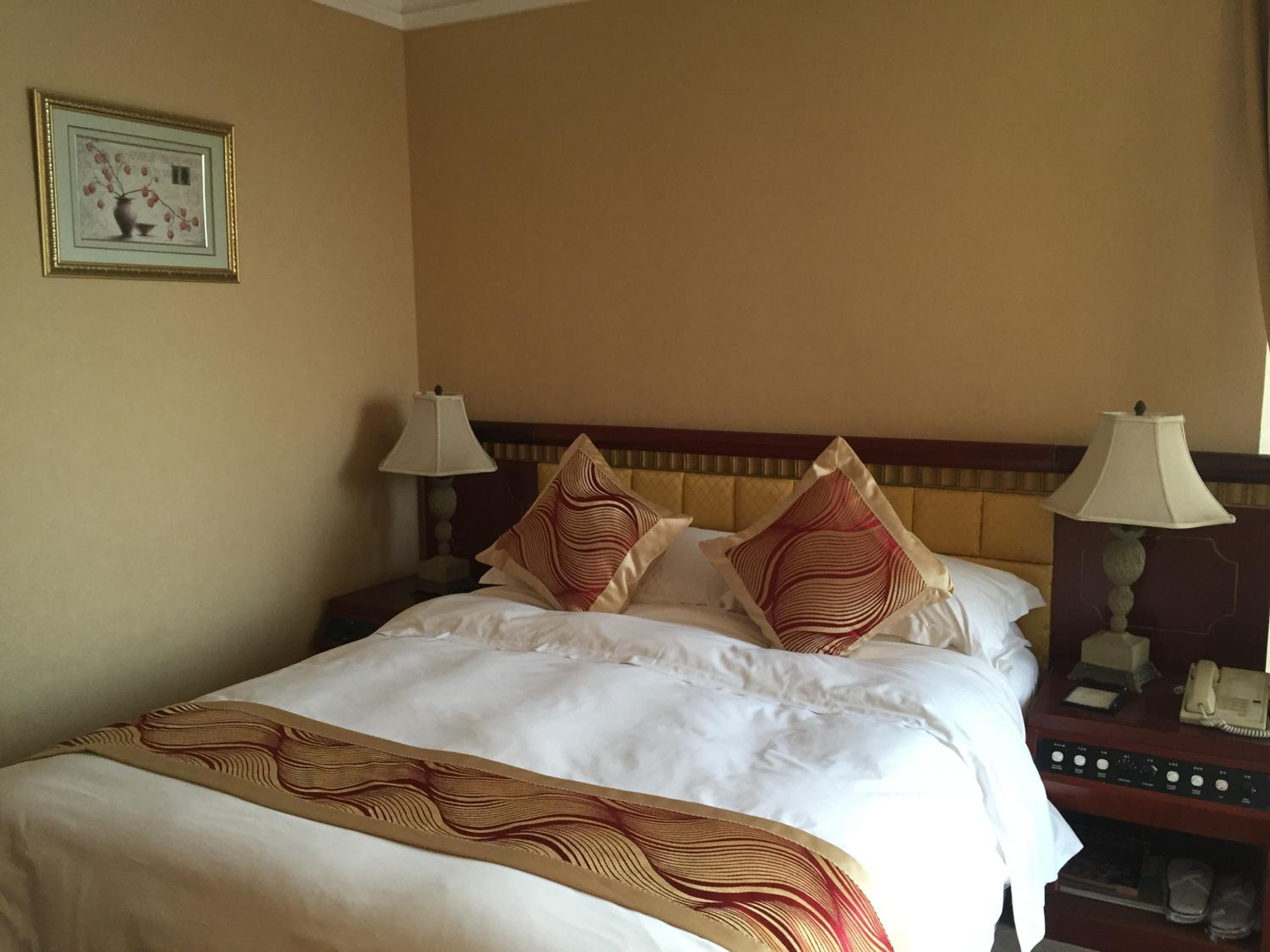 South Wing Twin Room with Sea View