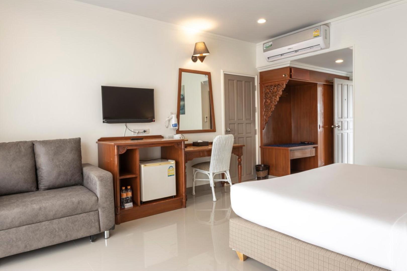 Deluxe Double Room with Balcony
