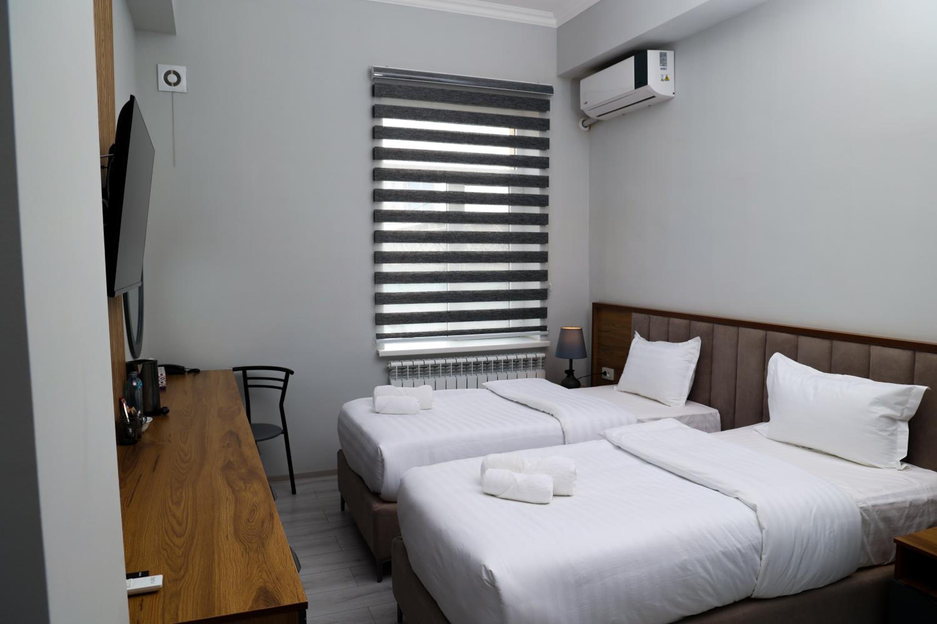 Twin Room with City View