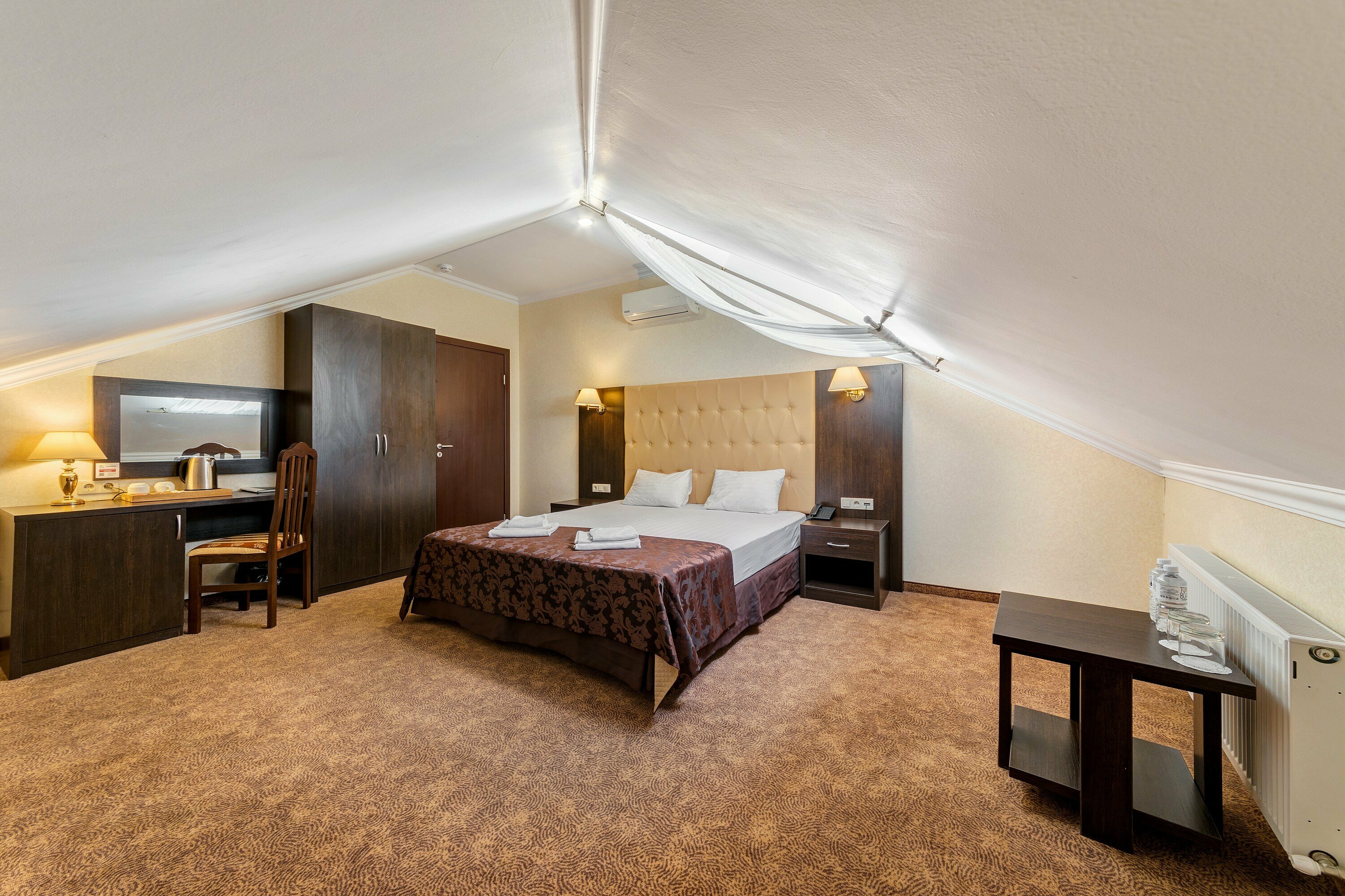 Люкс 2-комнатный на мансарде