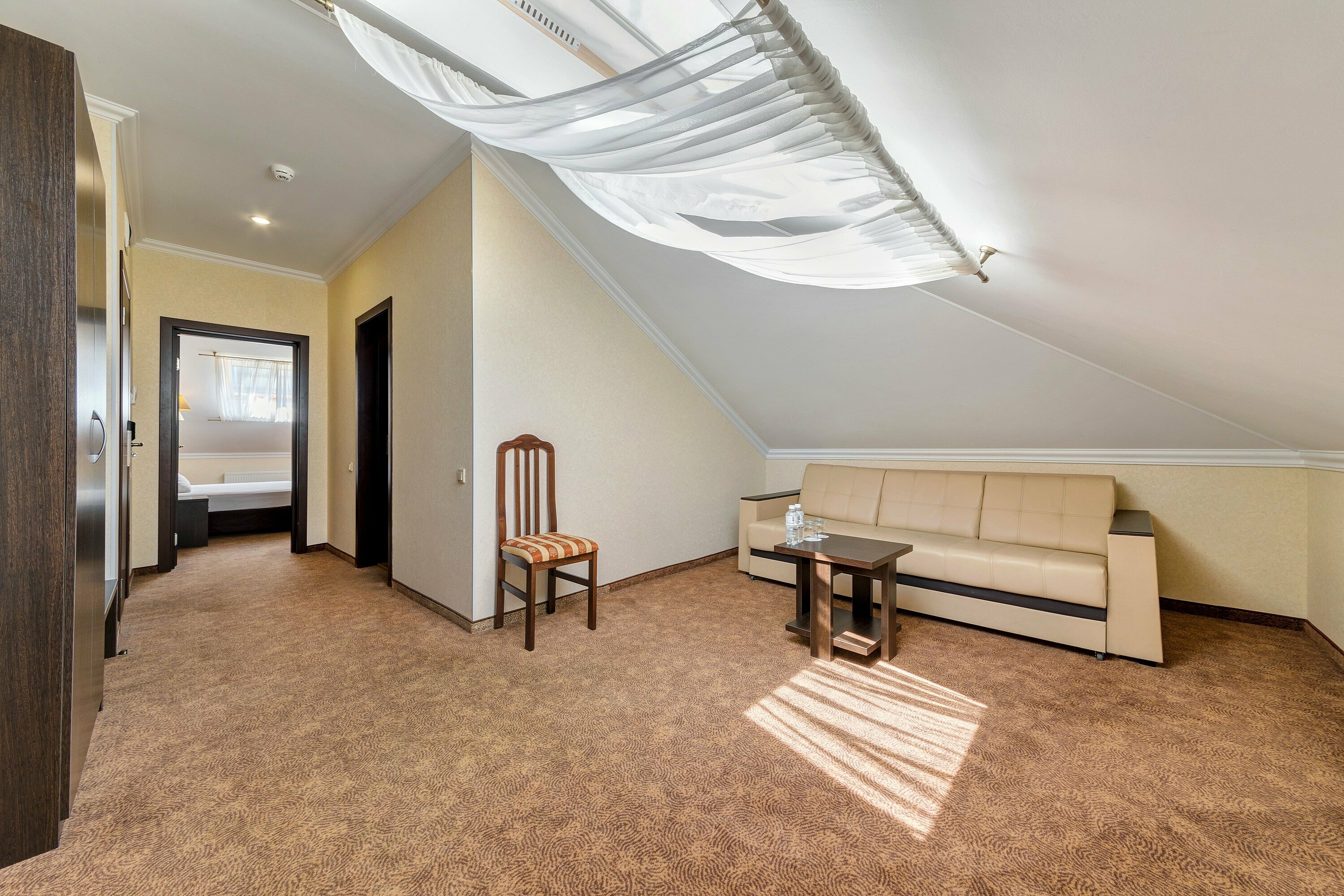 Люкс 2-комнатный на мансарде