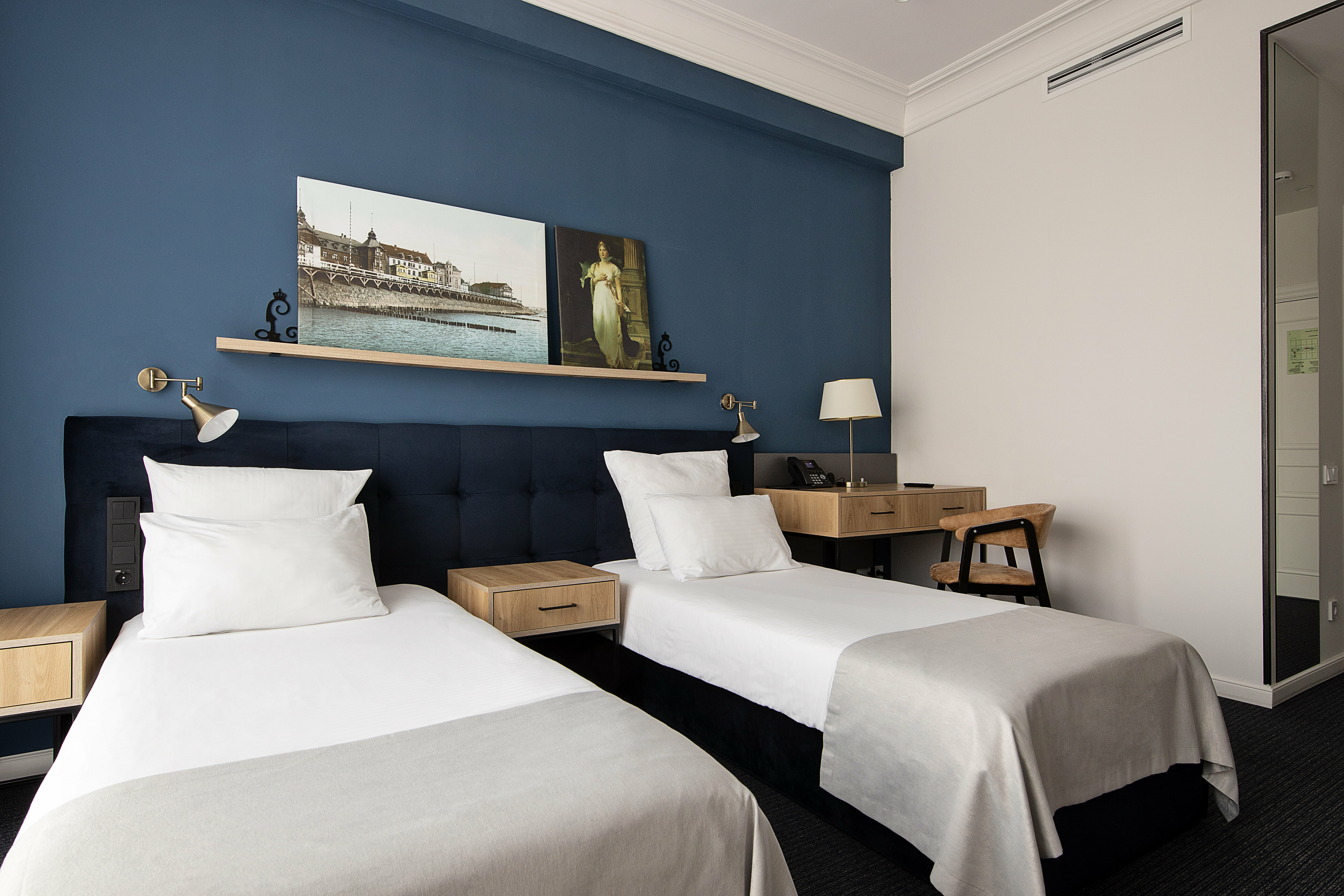 Стандартный номер с видом на город и двумя отдельными кроватями