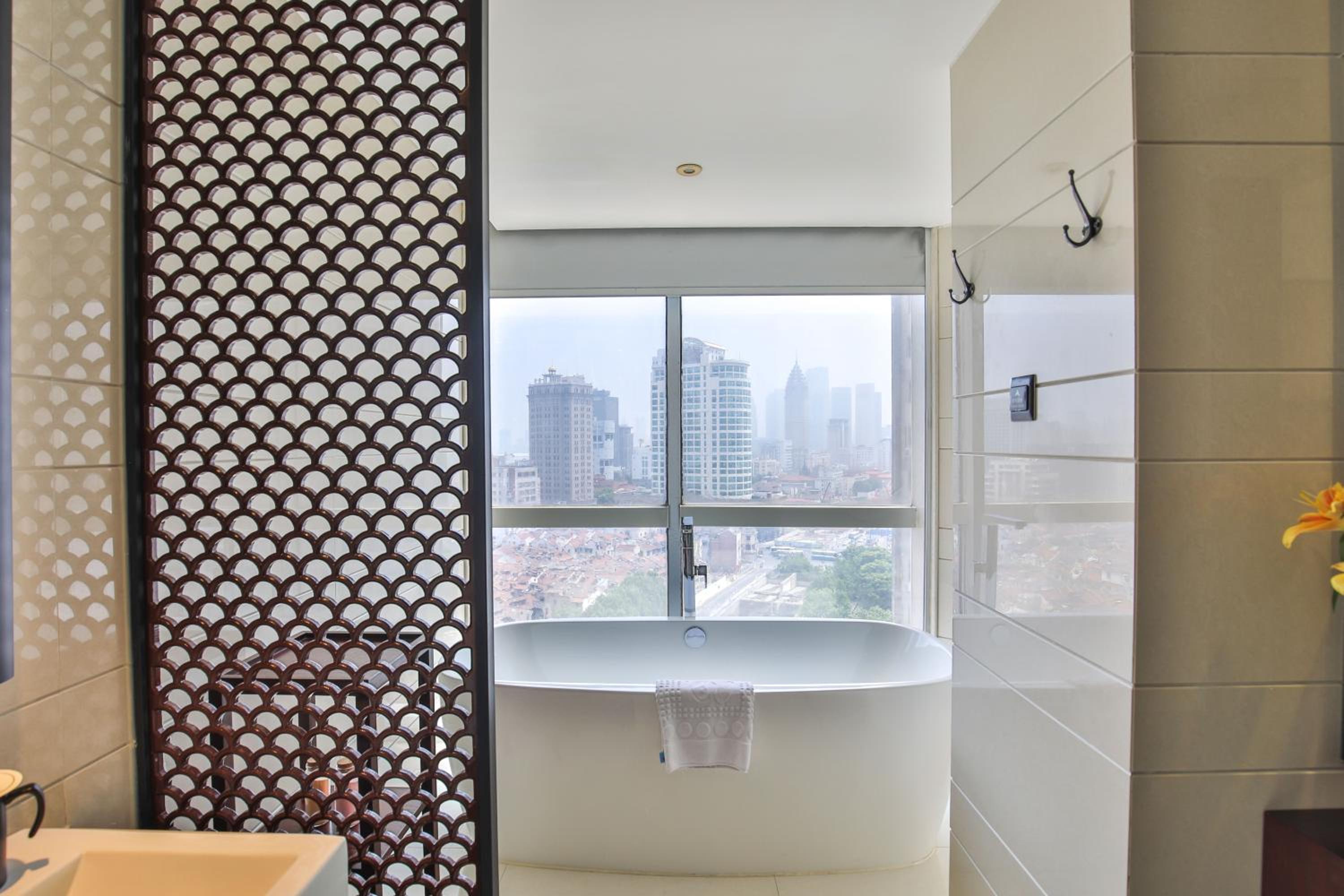 Executive Suite Package