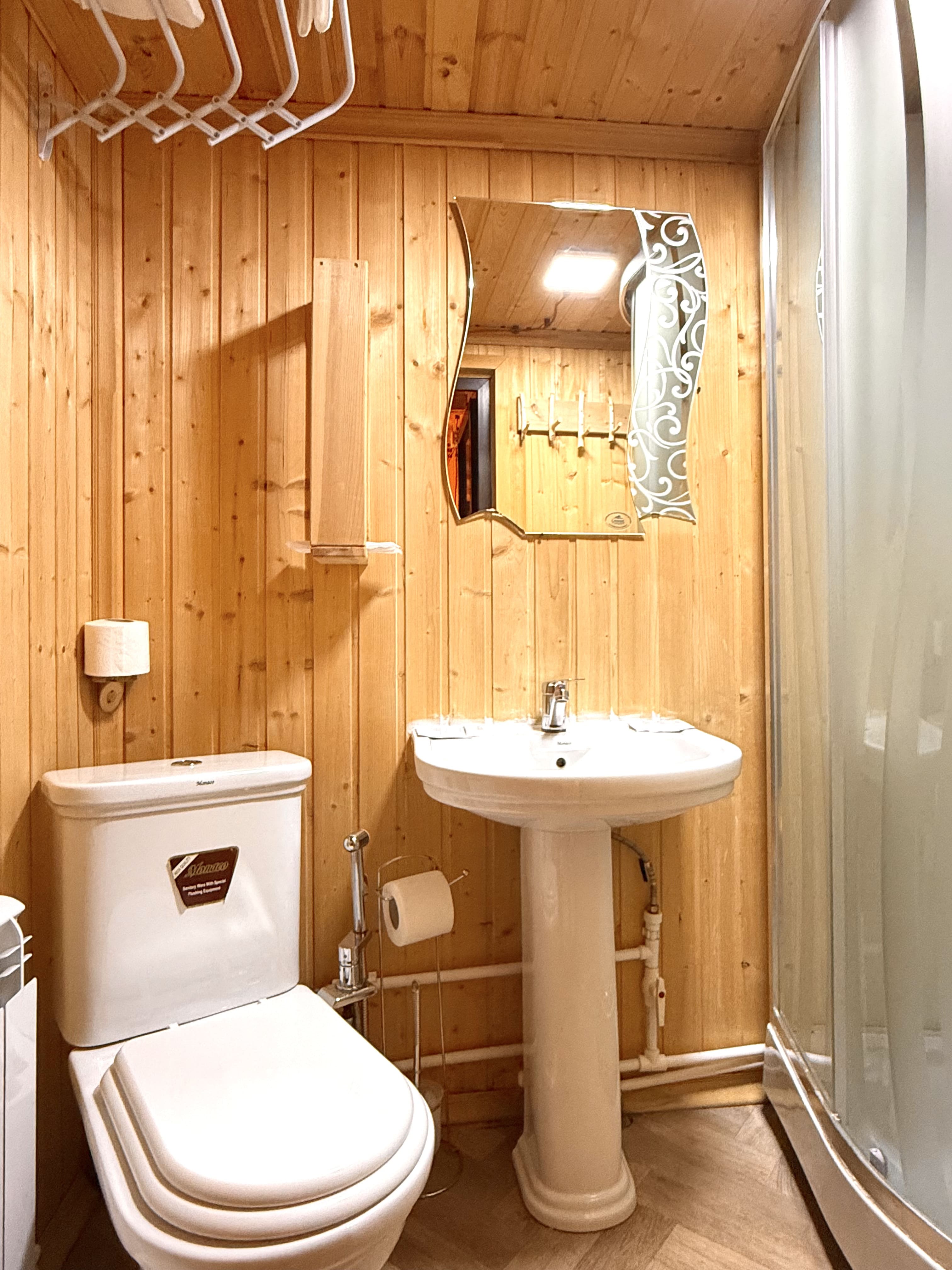 Двухкомнатный улучшенный стандарт с видом на горы | без балкона | 2 этаж