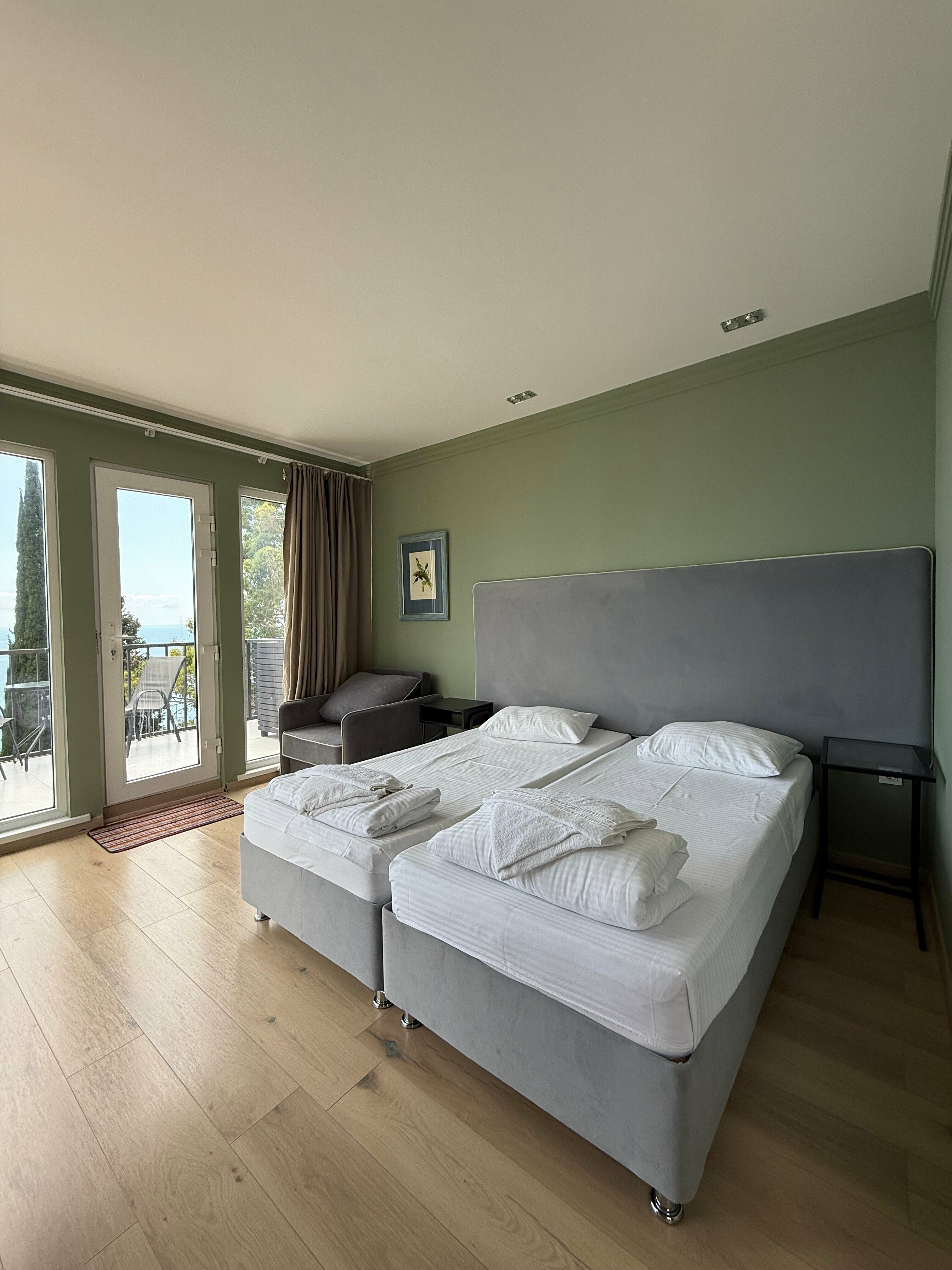 Двухместный стандарт с балконом и видом на море