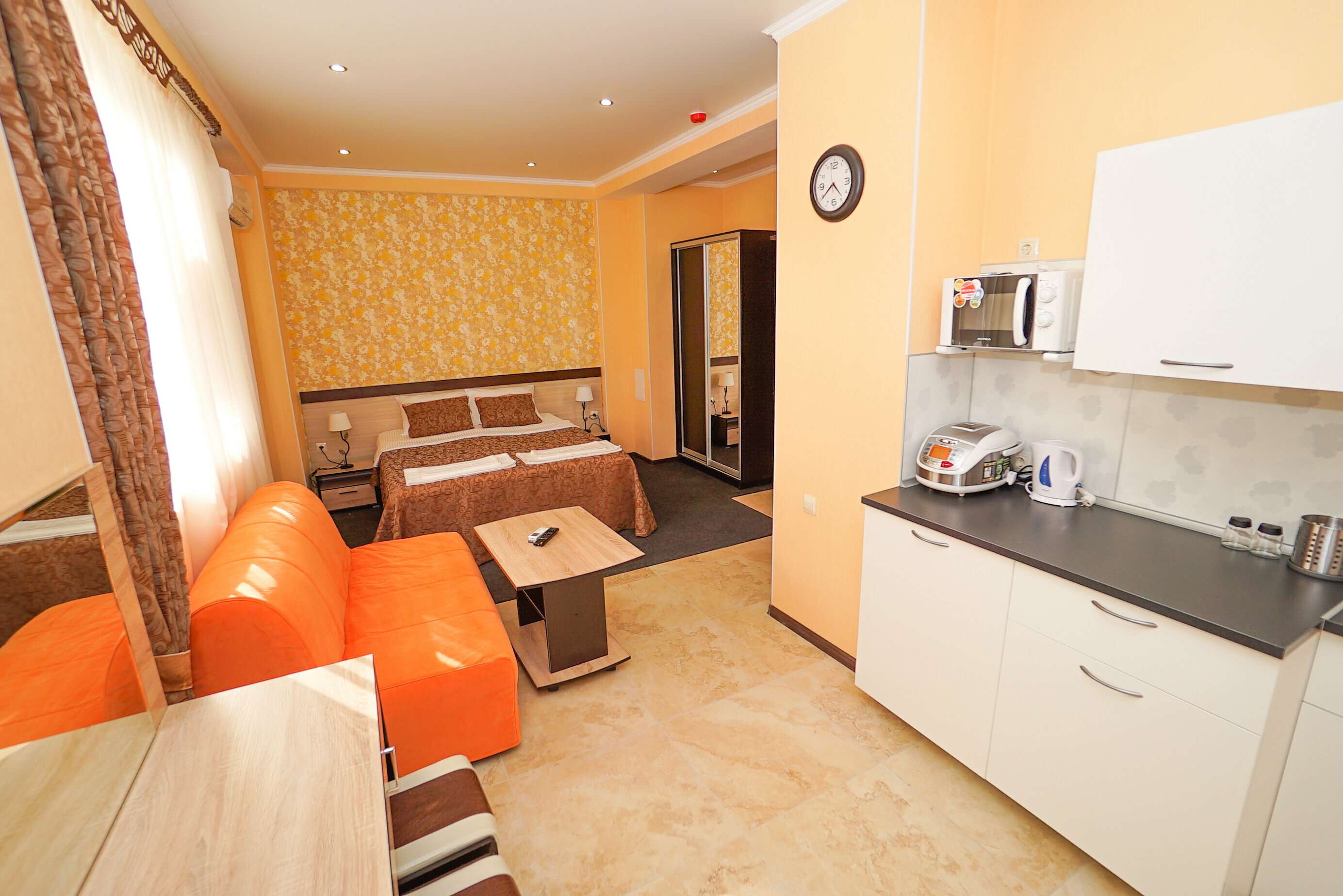 Cтудия 3-х местная с балконом I корпус