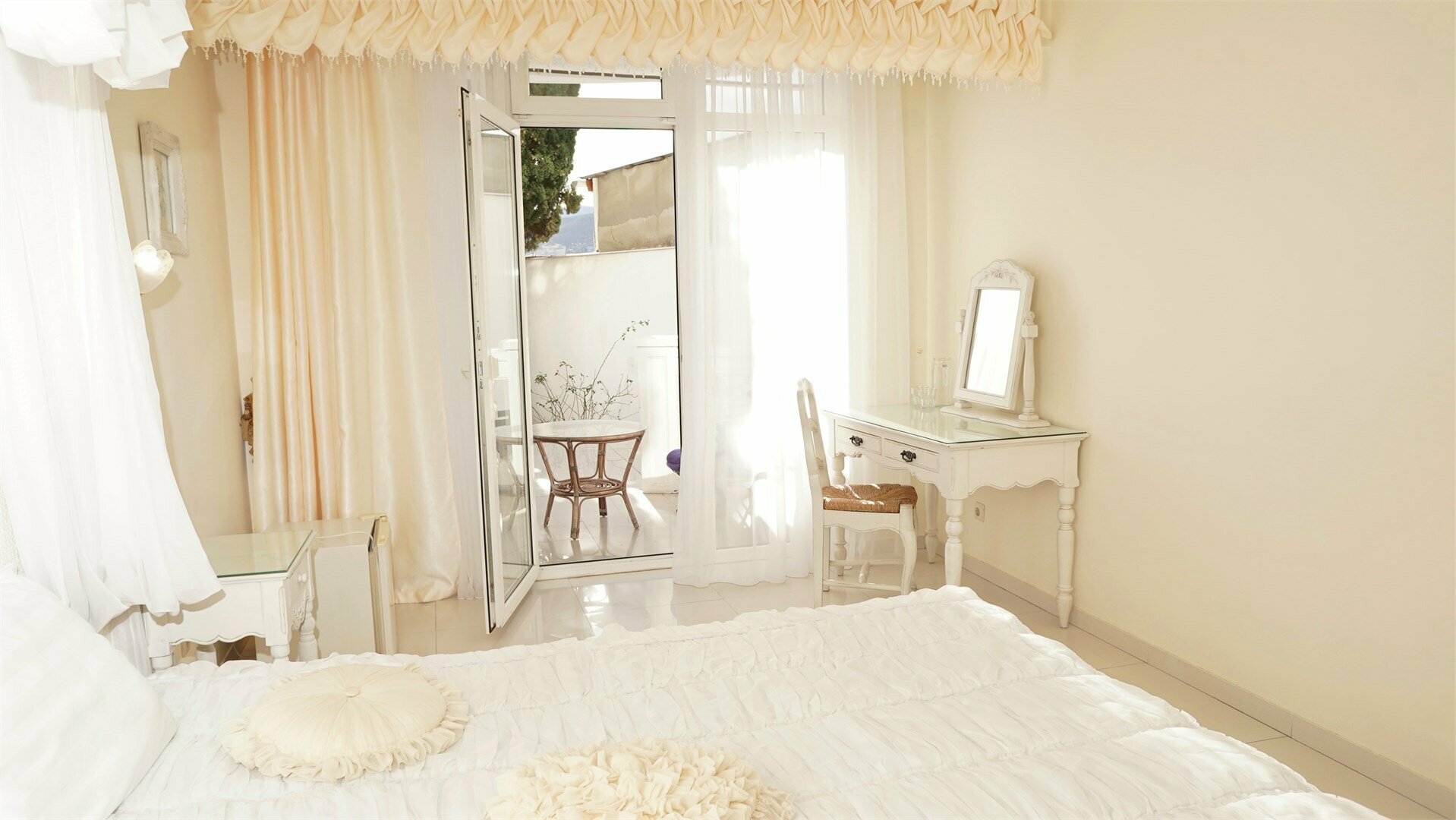 Стандарт с двориком