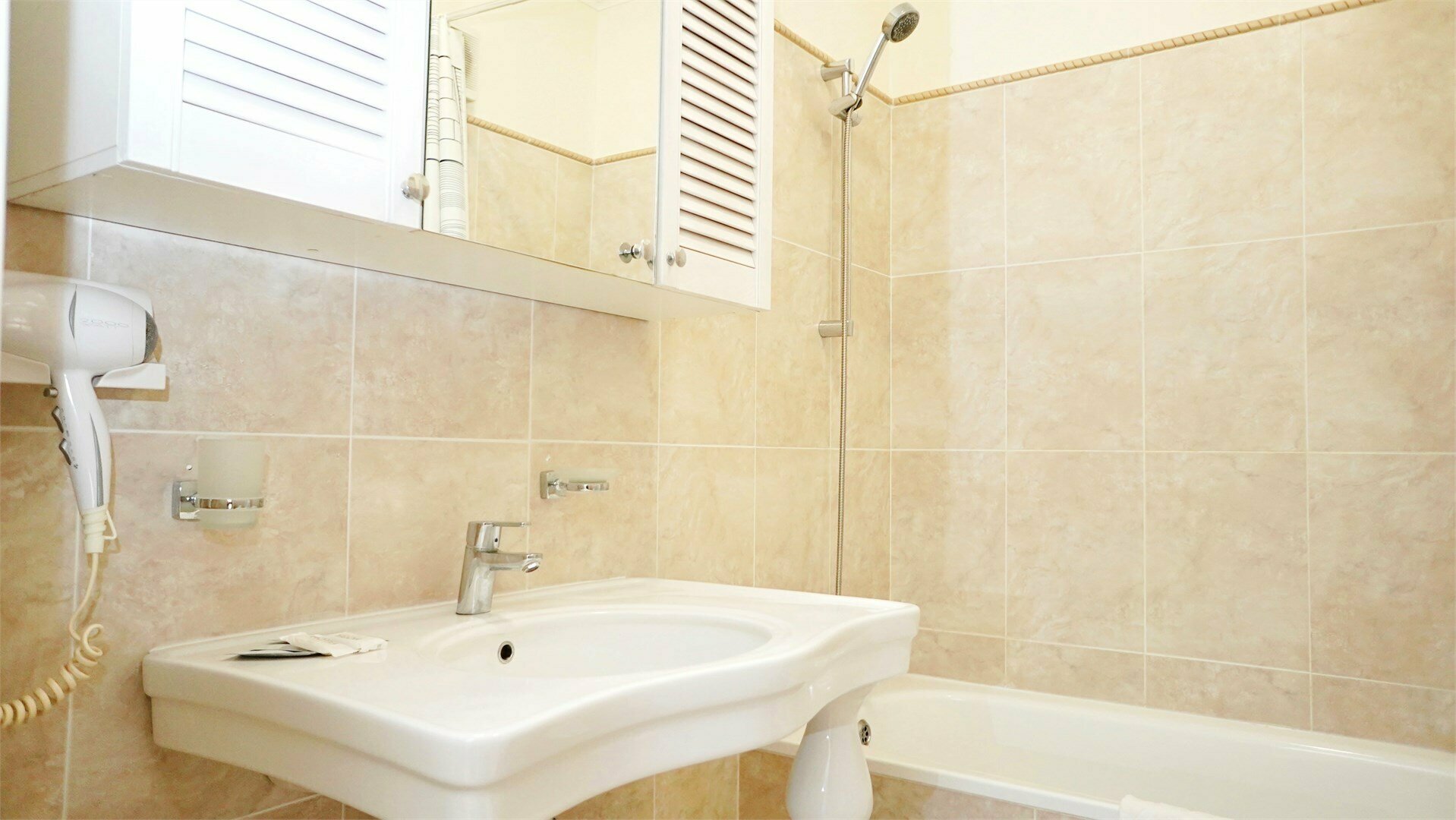 Стандарт с двориком