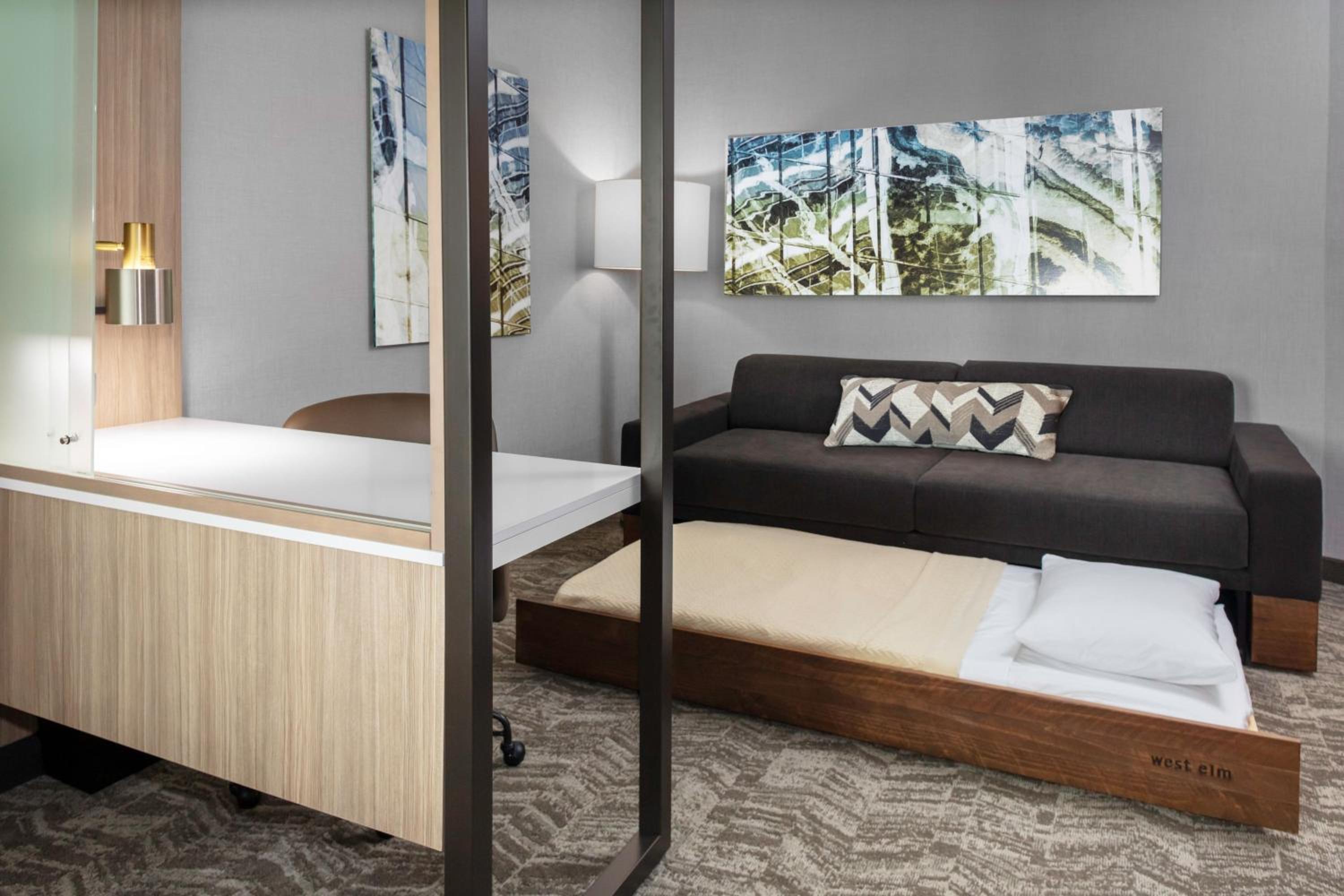 Queen Suite with Two Queen Beds and Sofa Bed