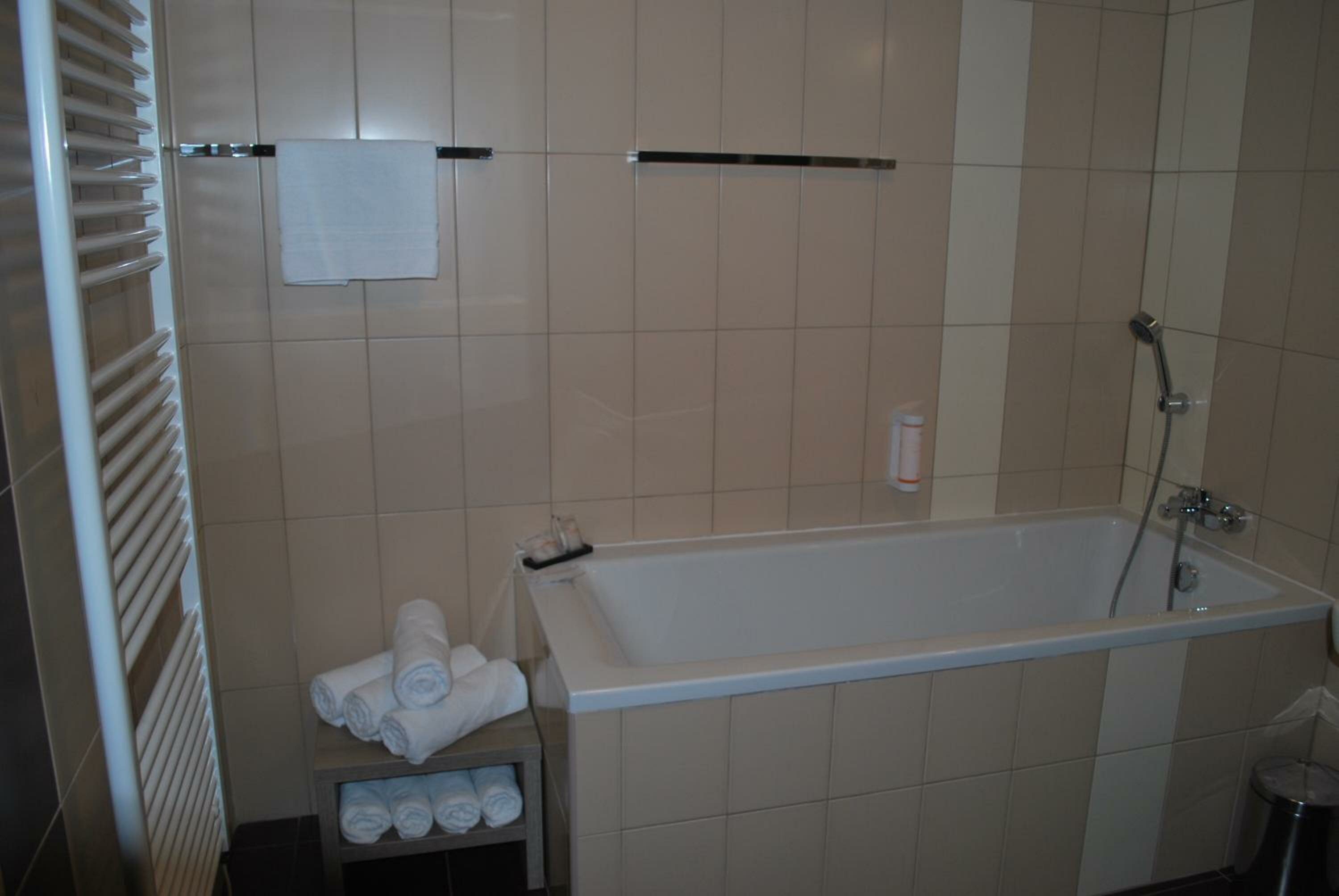 Deluxe Queen Room with Two Queen Beds