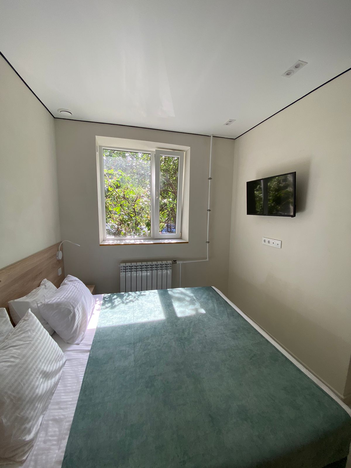 Улучшенный номер с кроватью размера «king-size»