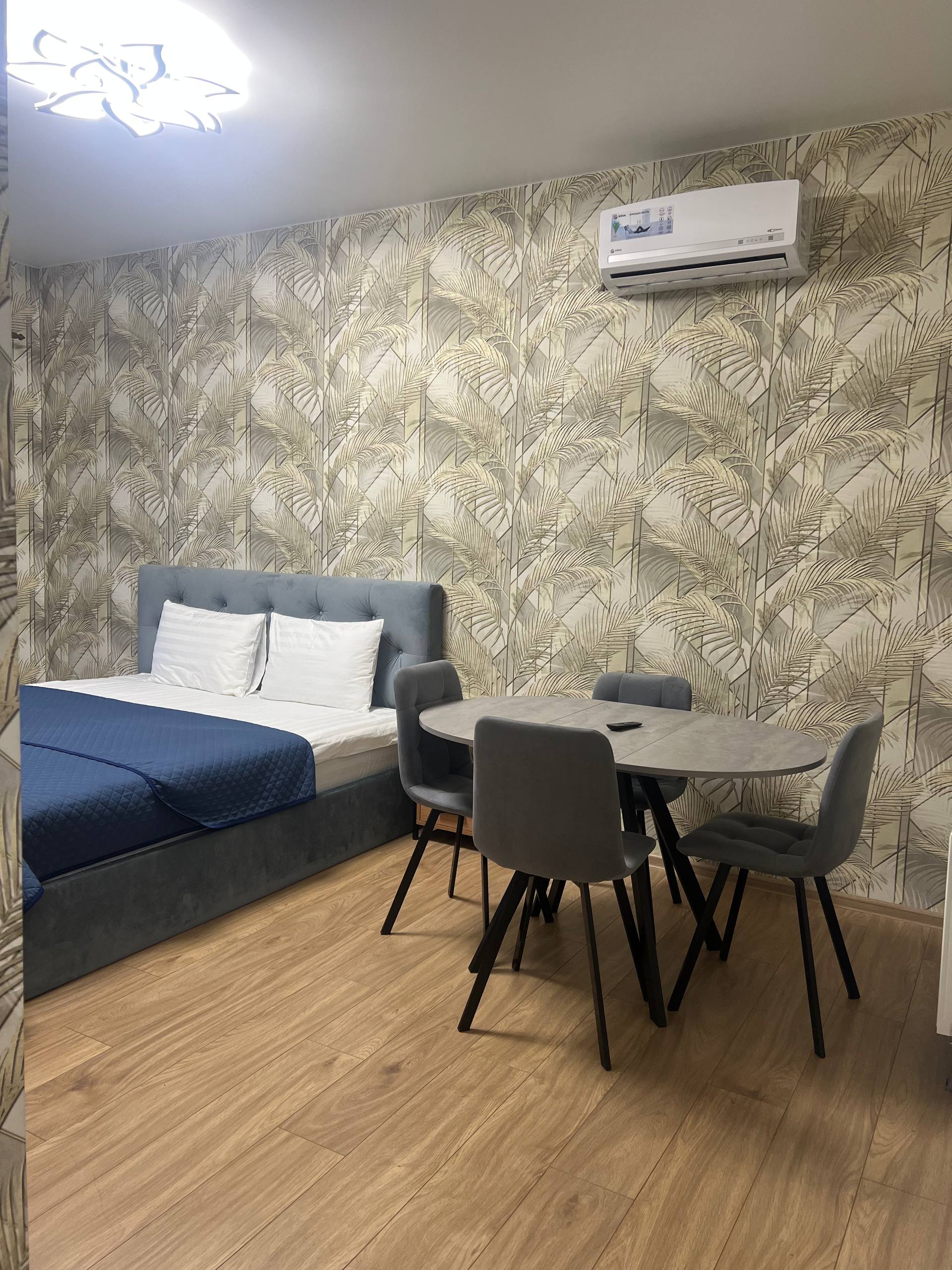 Номер-студия с видом на сад