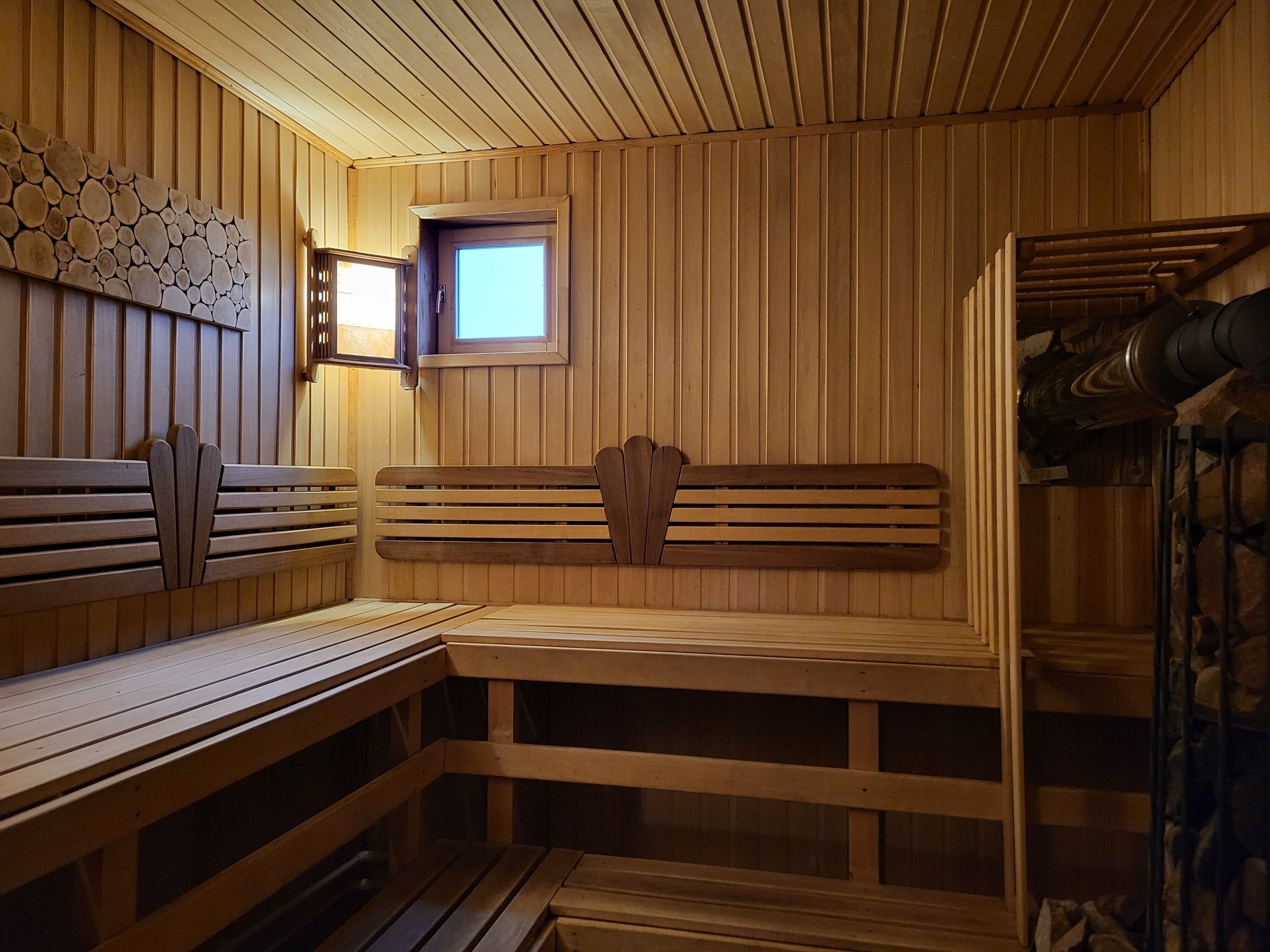 Коттедж №1 с красивым видом. Баня, камин, мангал.