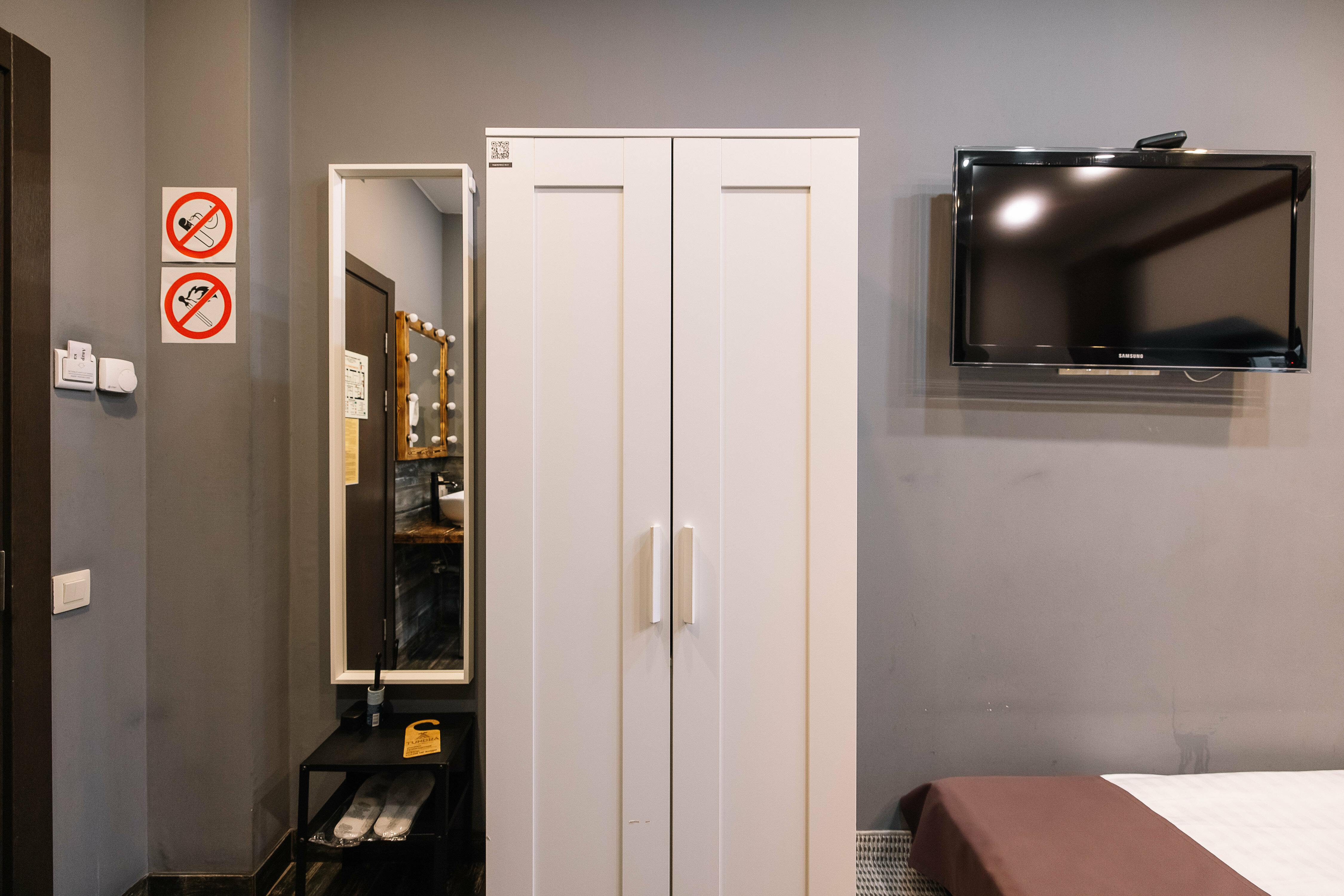 Улучшенный двухместный номер с 2 отдельными кроватями