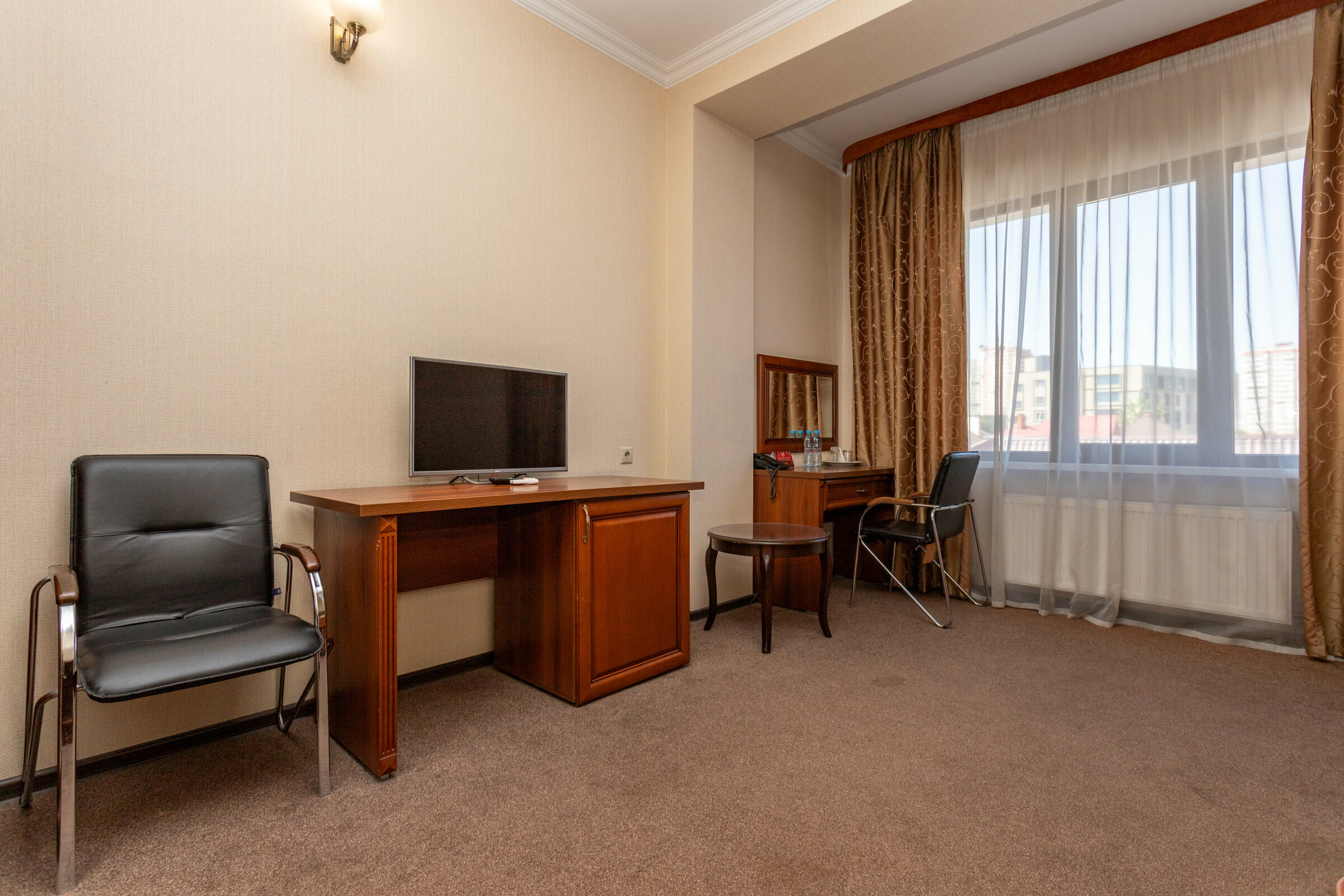 Улучшенный номер с кроватью размера «king-size» или 2 отдельными кроватями