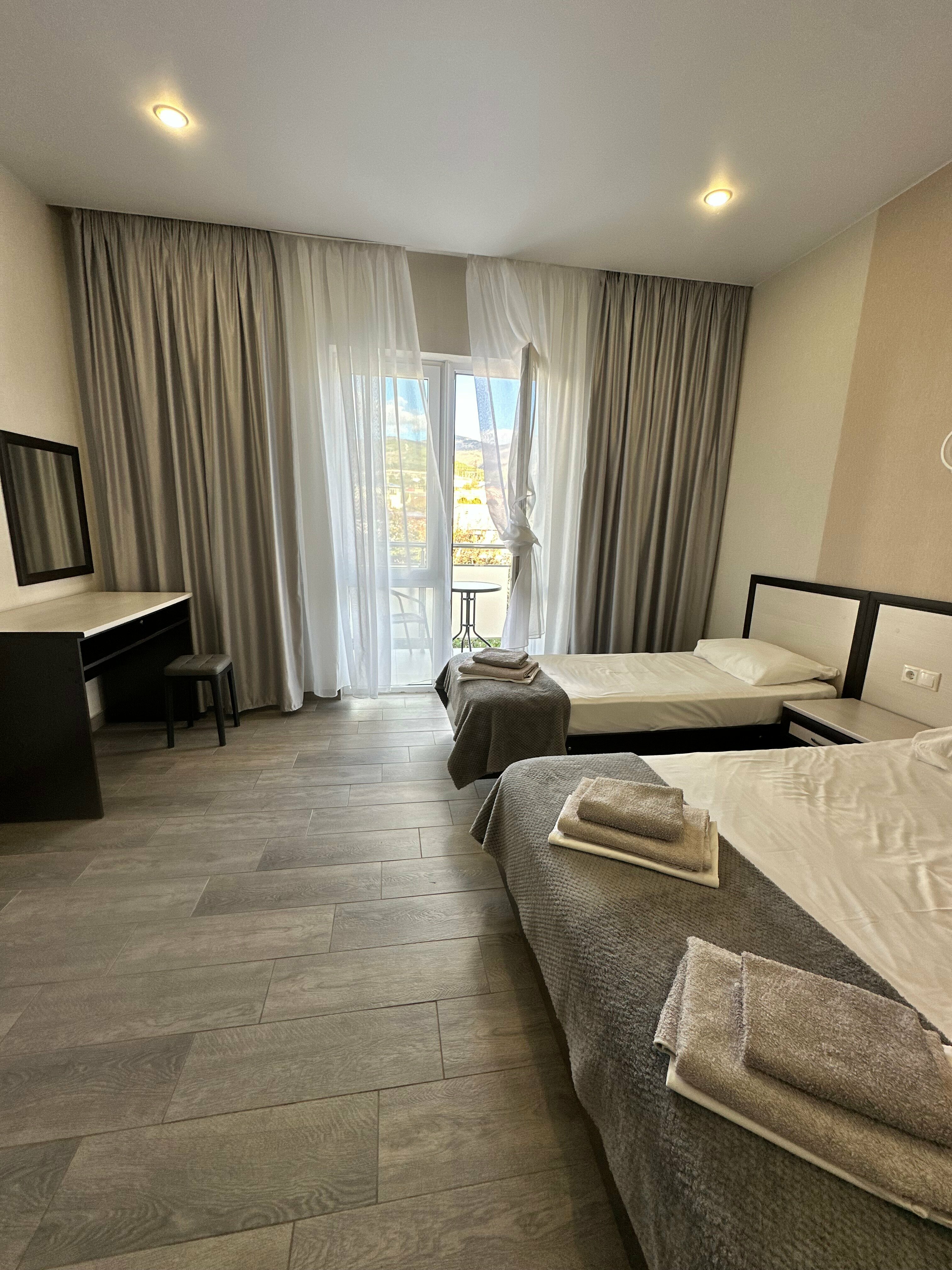 Стандартный трехместный номер