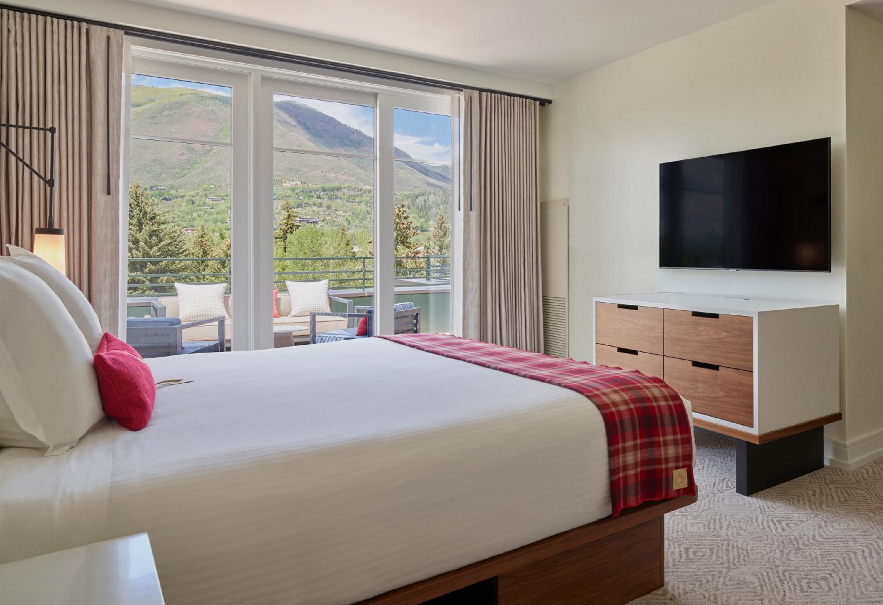 Terrace King Room