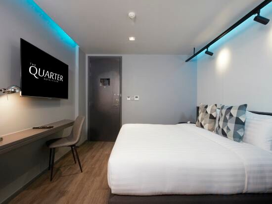 Superior Room with Swimming Pool View