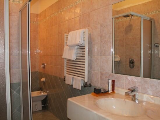 Classic Single Room
